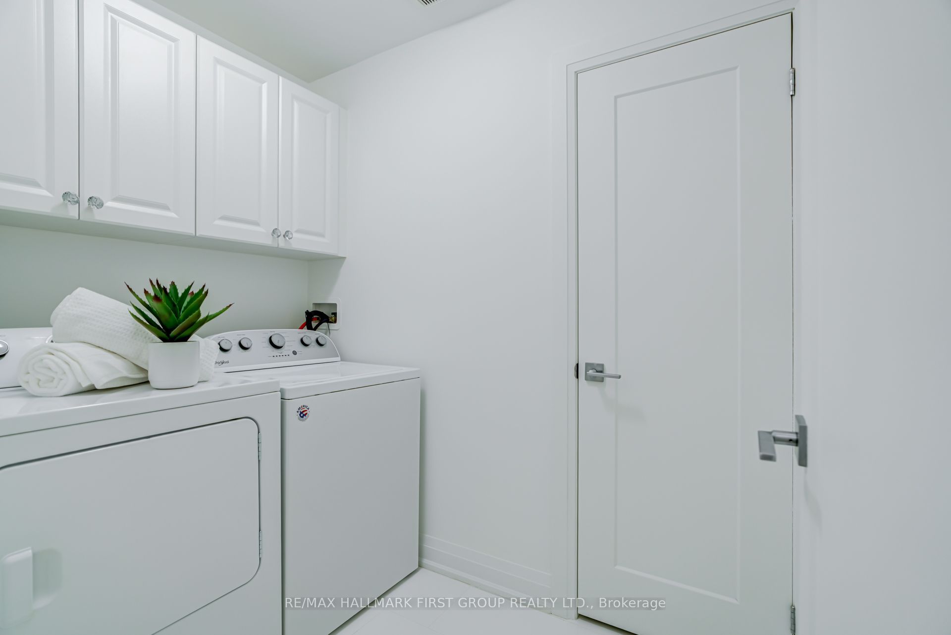 5 Harry Thornton Lane Property Photo 20