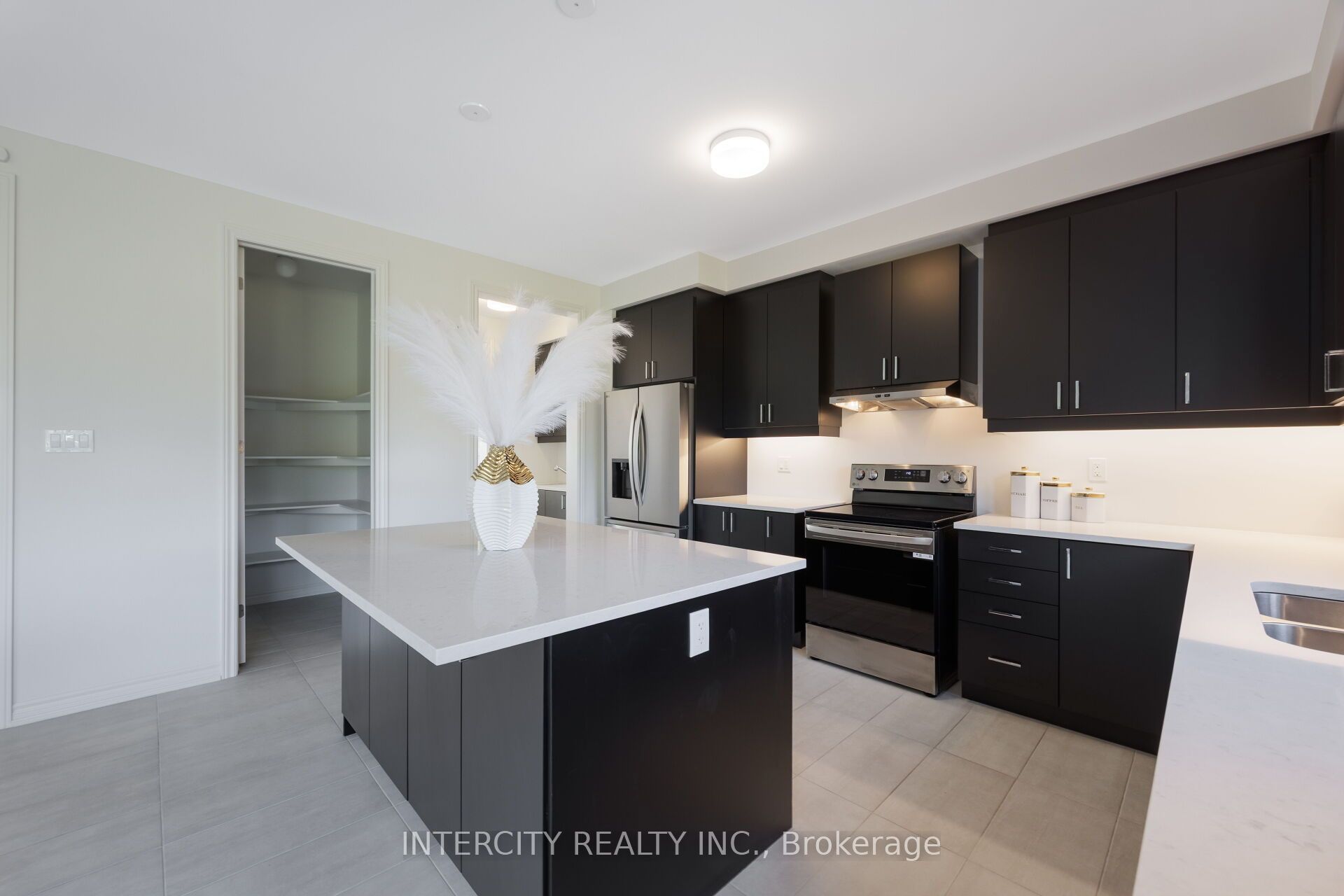 8 Elderberry Way Property Photo 20