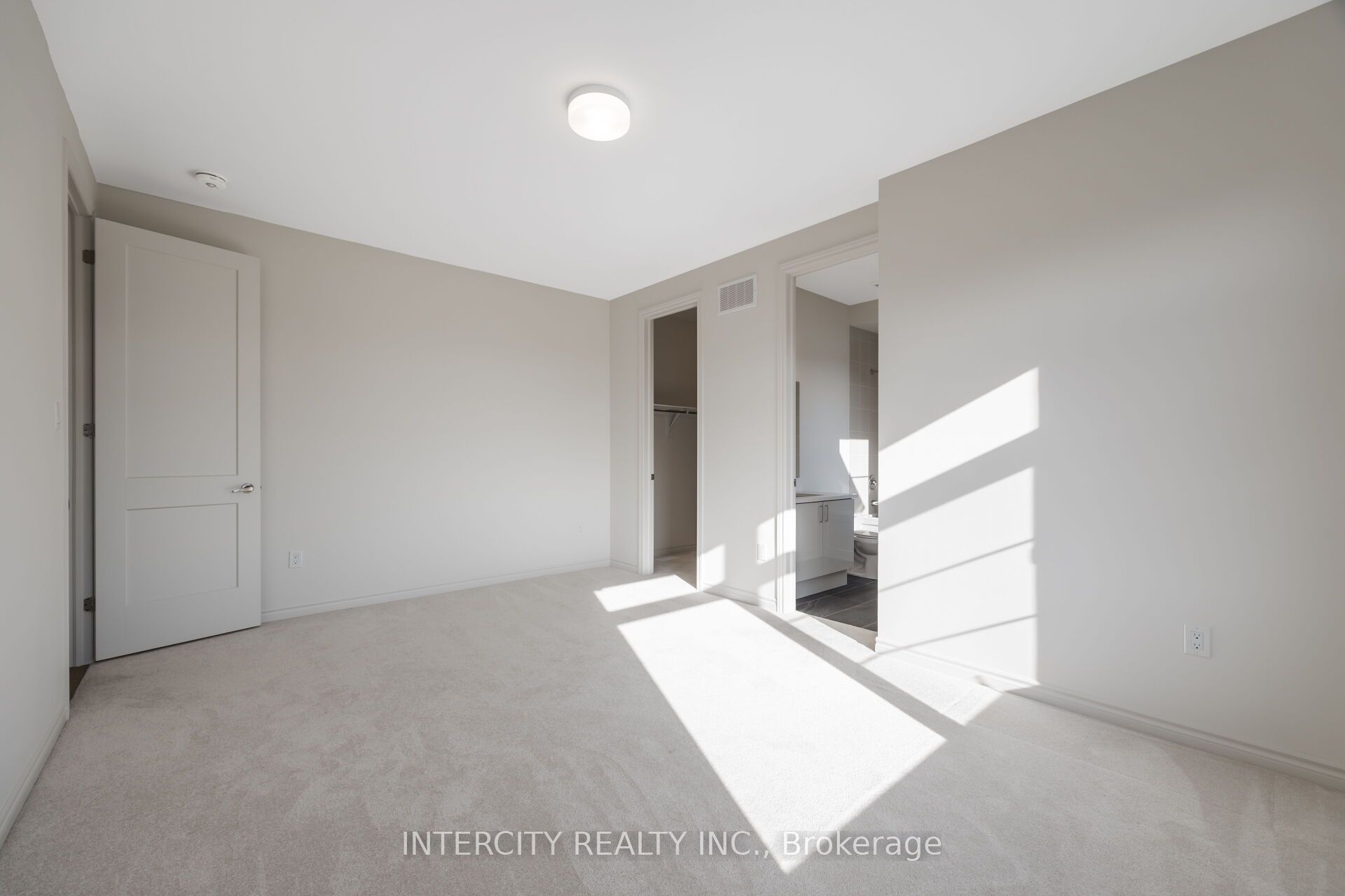 8 Elderberry Way Property Photo 44
