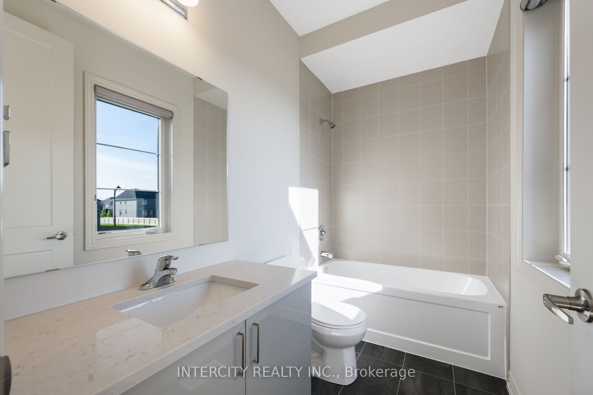 8 Elderberry Way Property Photo 45