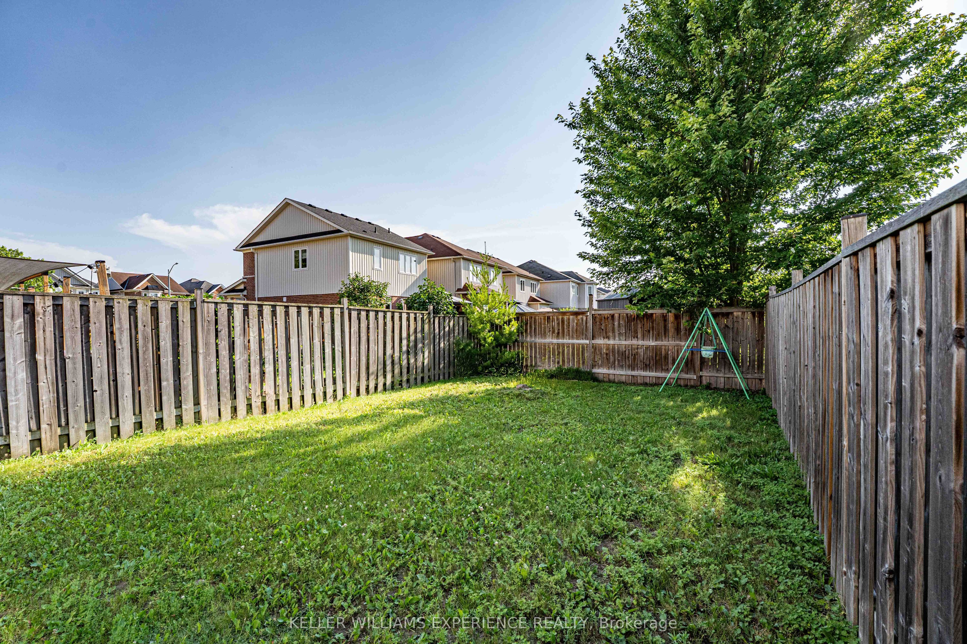 110 Collier Crescent Property Photo 26