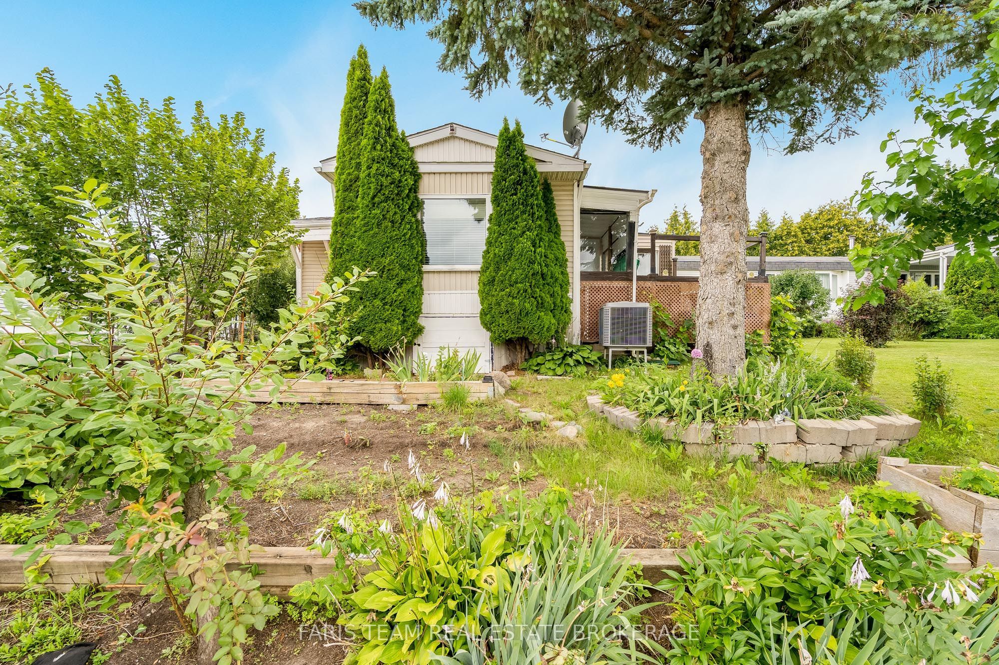 13 Sunrise Circle Property Photo 3