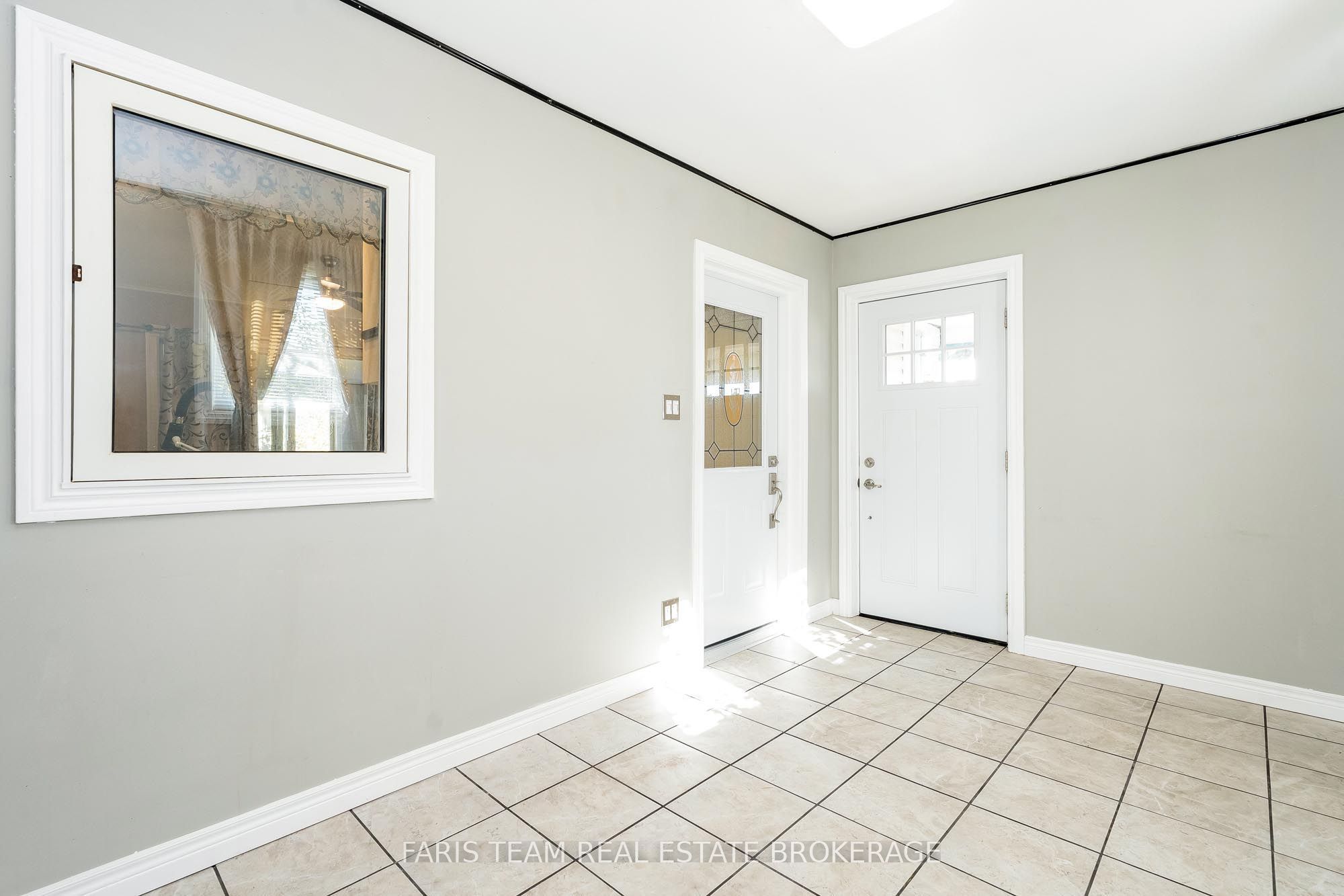 13 Sunrise Circle Property Photo 6