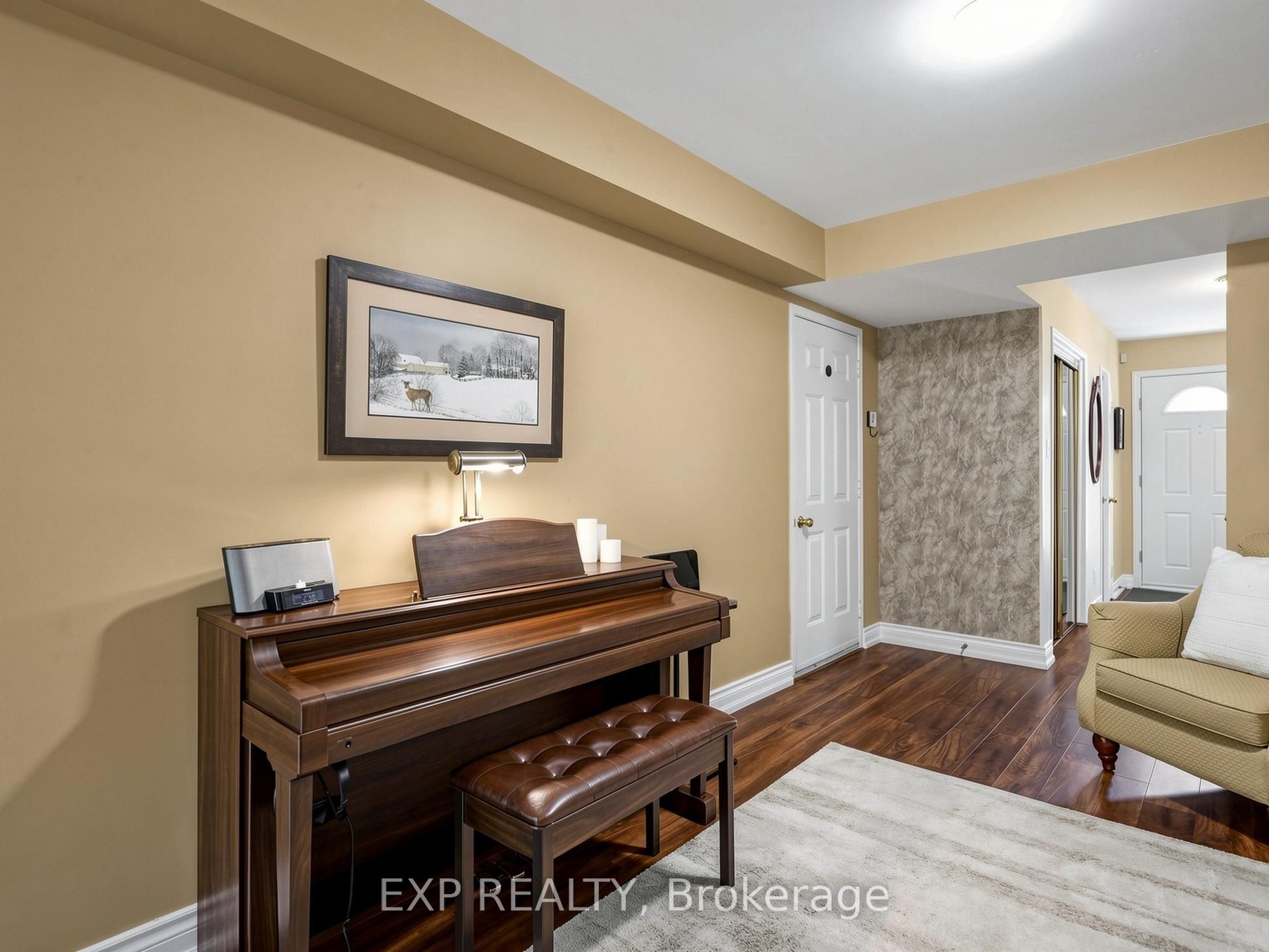 37 Brightbay Crescent Property Photo 6