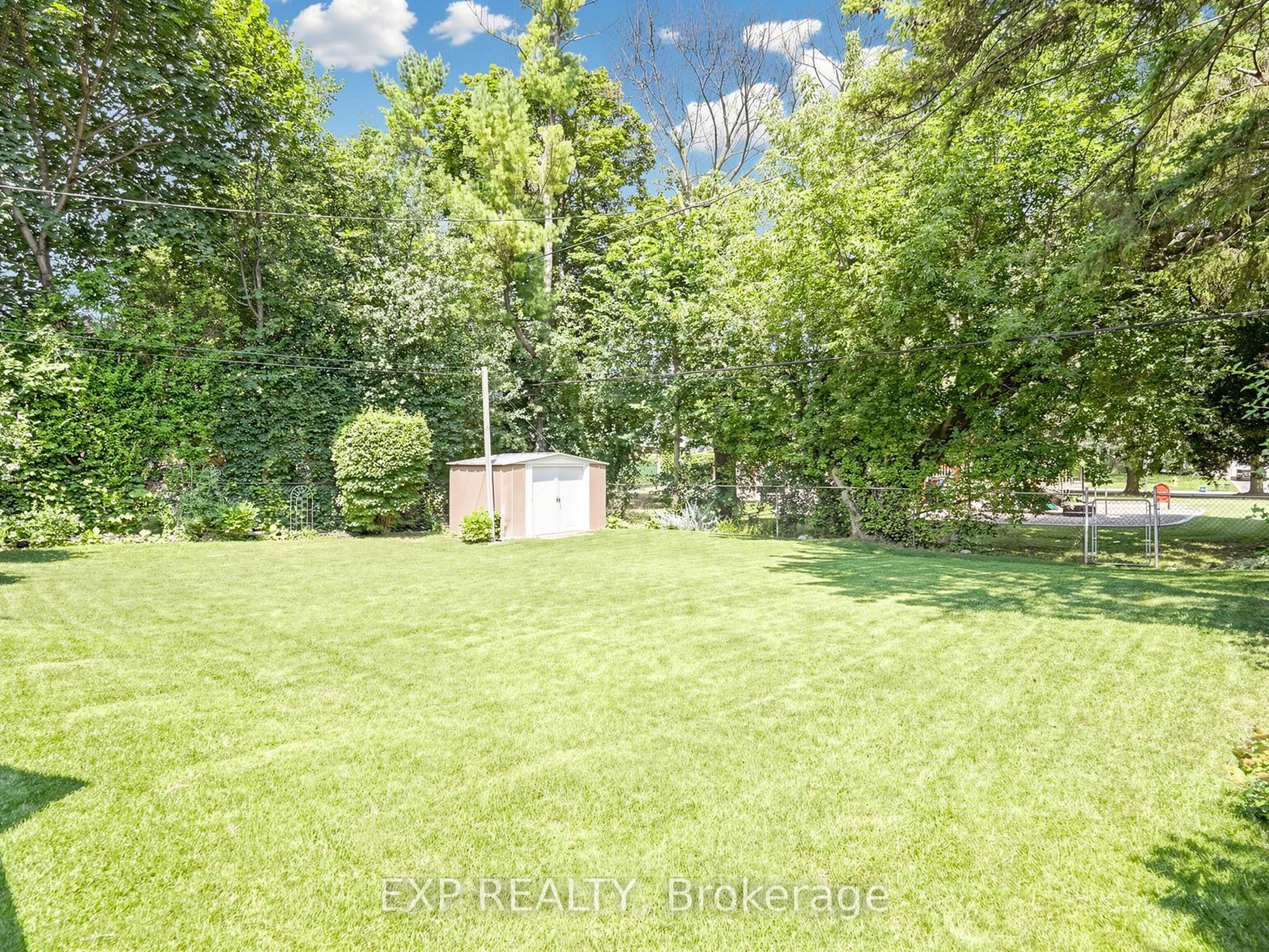 37 Brightbay Crescent Property Photo 40