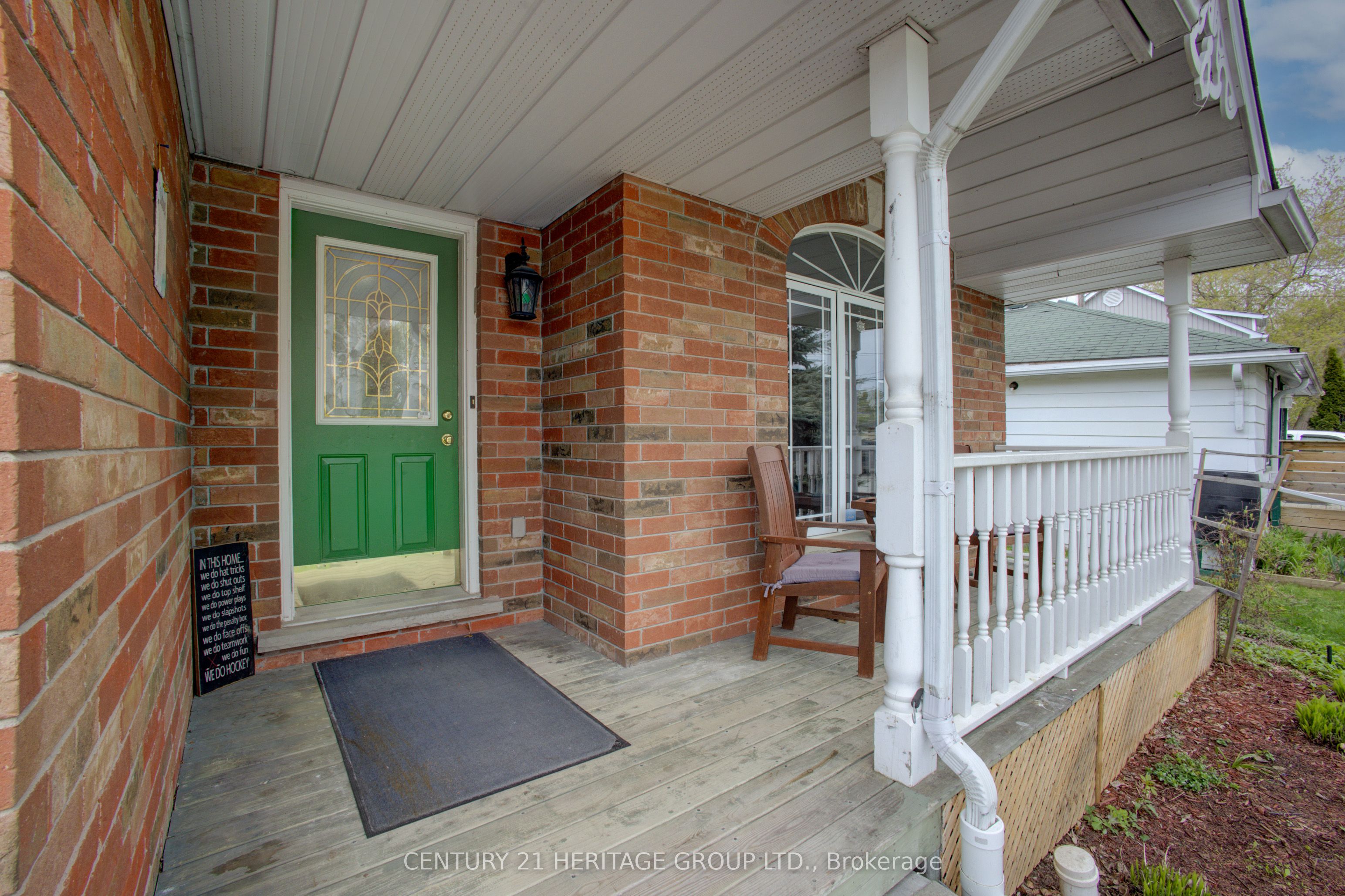 137 Queen Street Property Photo 4