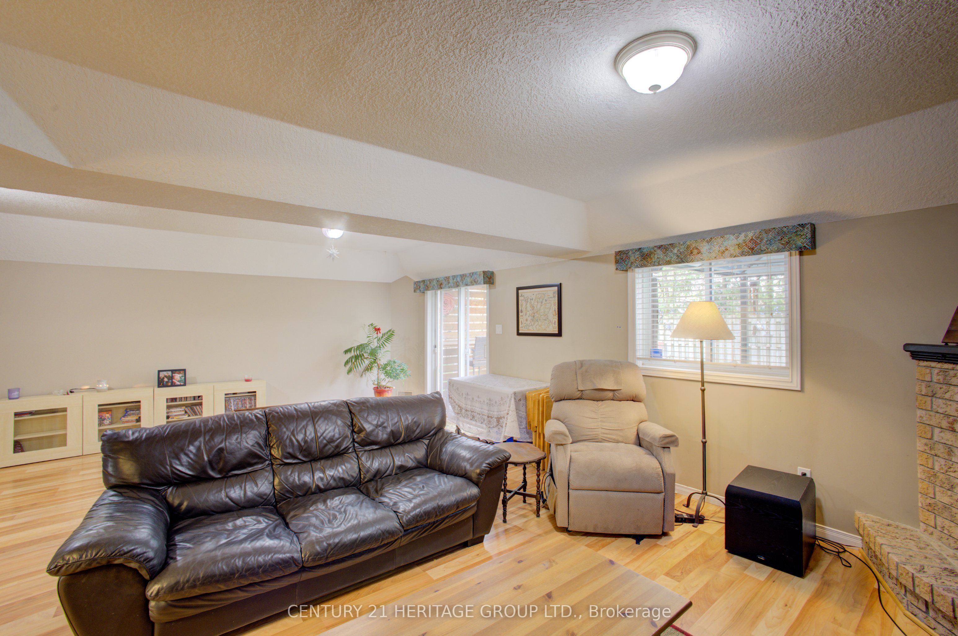 137 Queen Street Property Photo 27