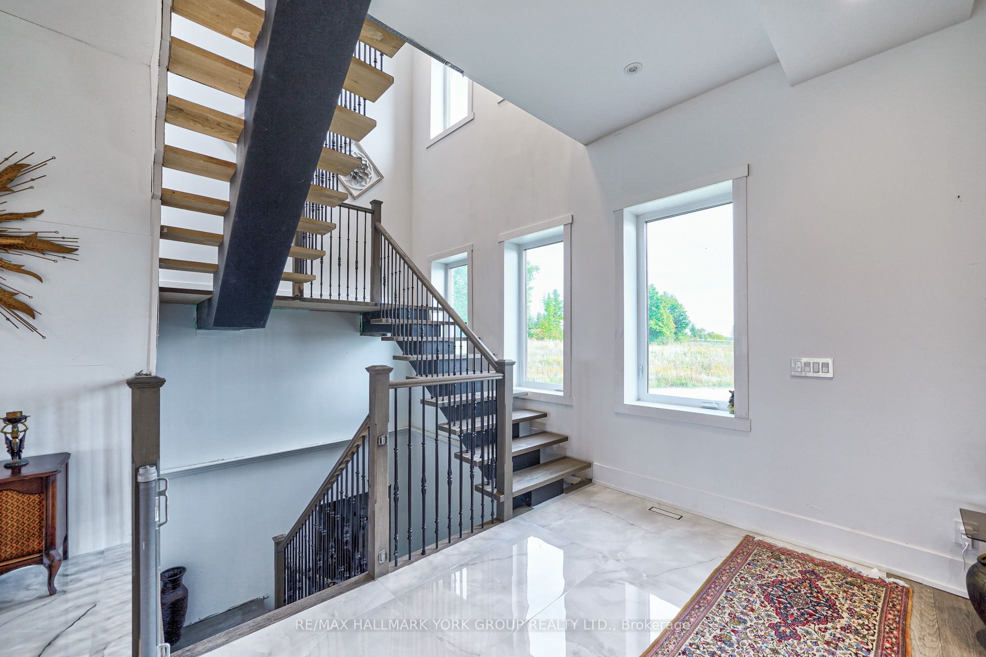 6196 Ravenshoe Road Property Photo 15