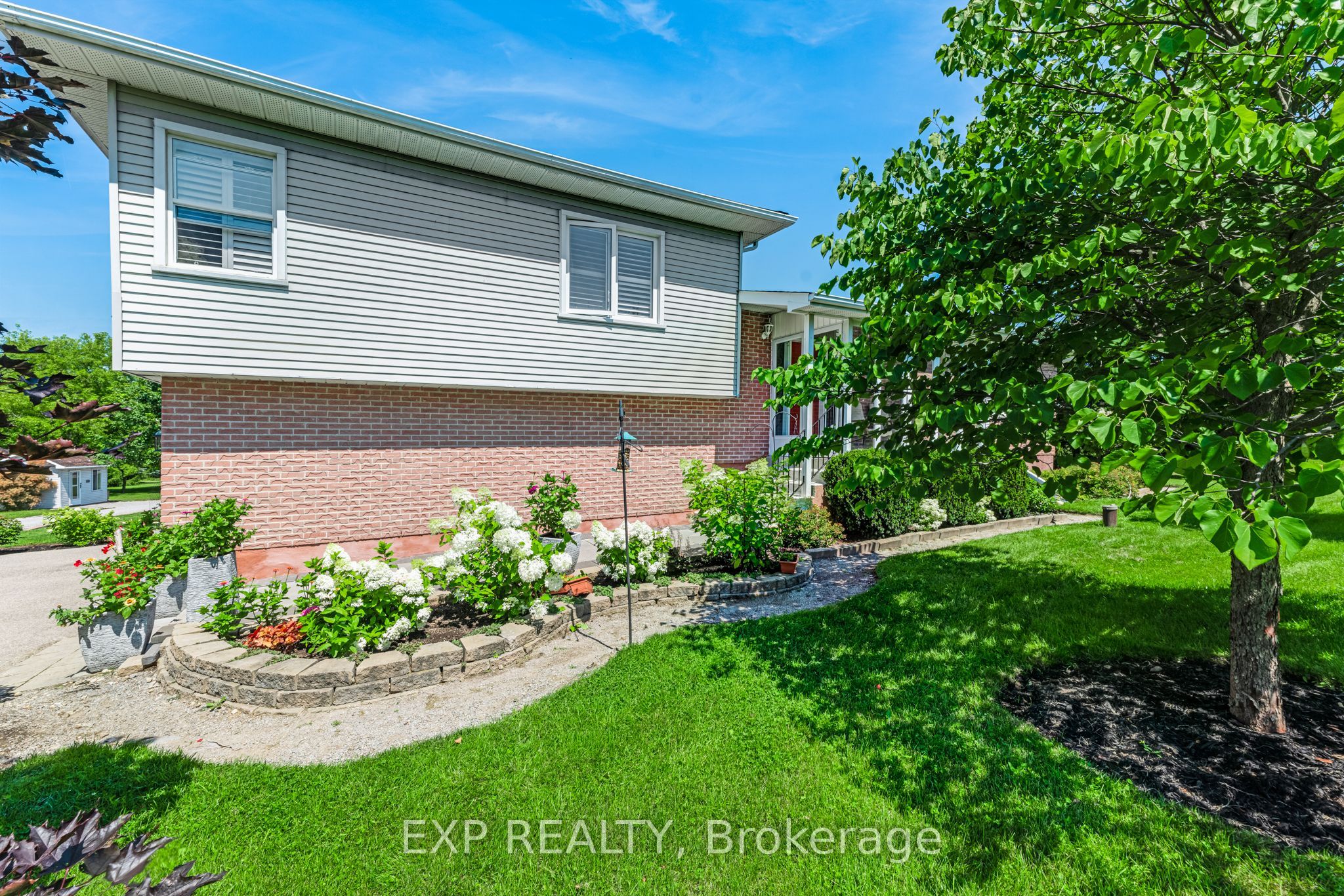 6030 Doane Road Property Photo 4