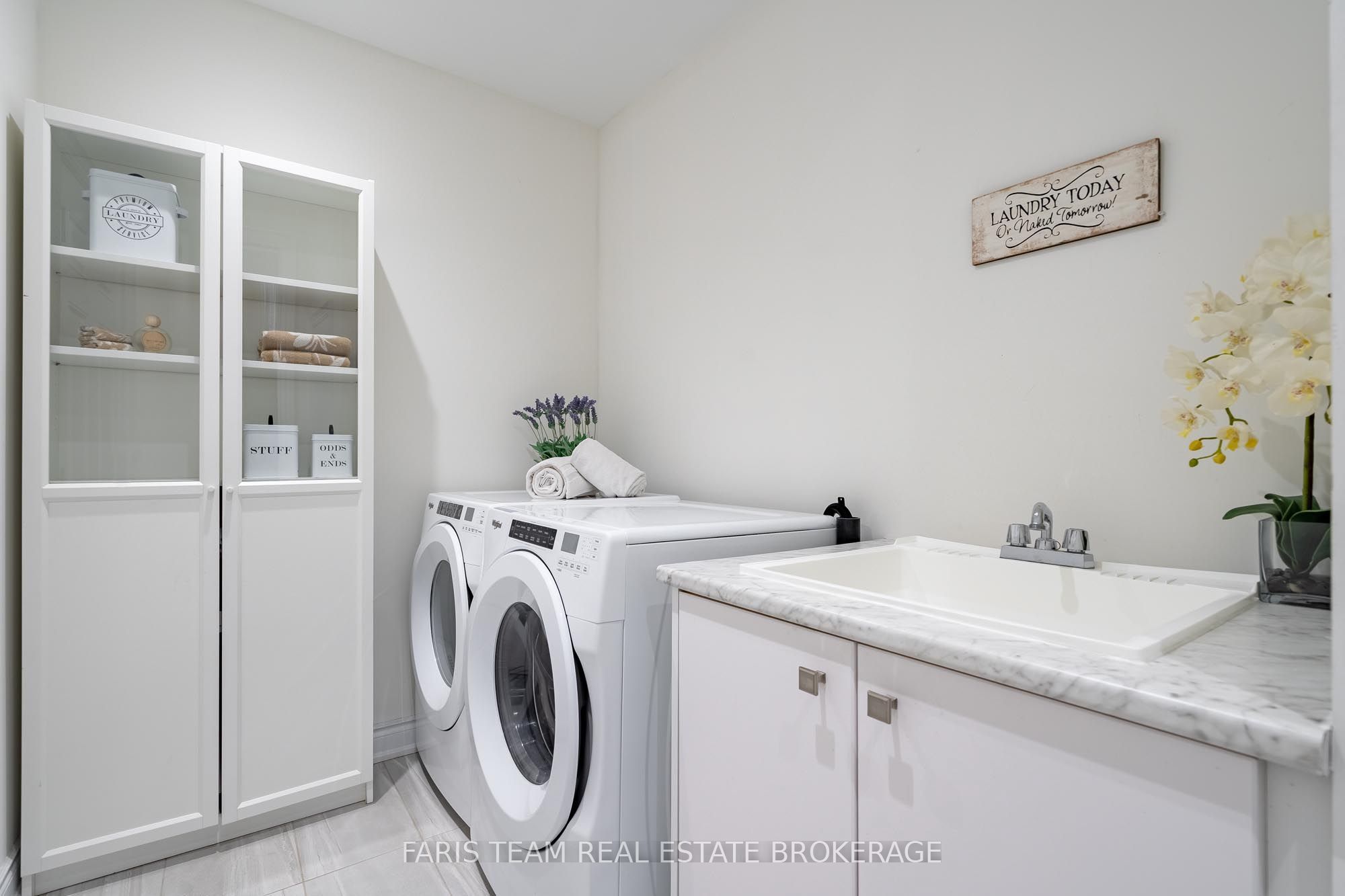1352 Blackmore Street Property Photo 18