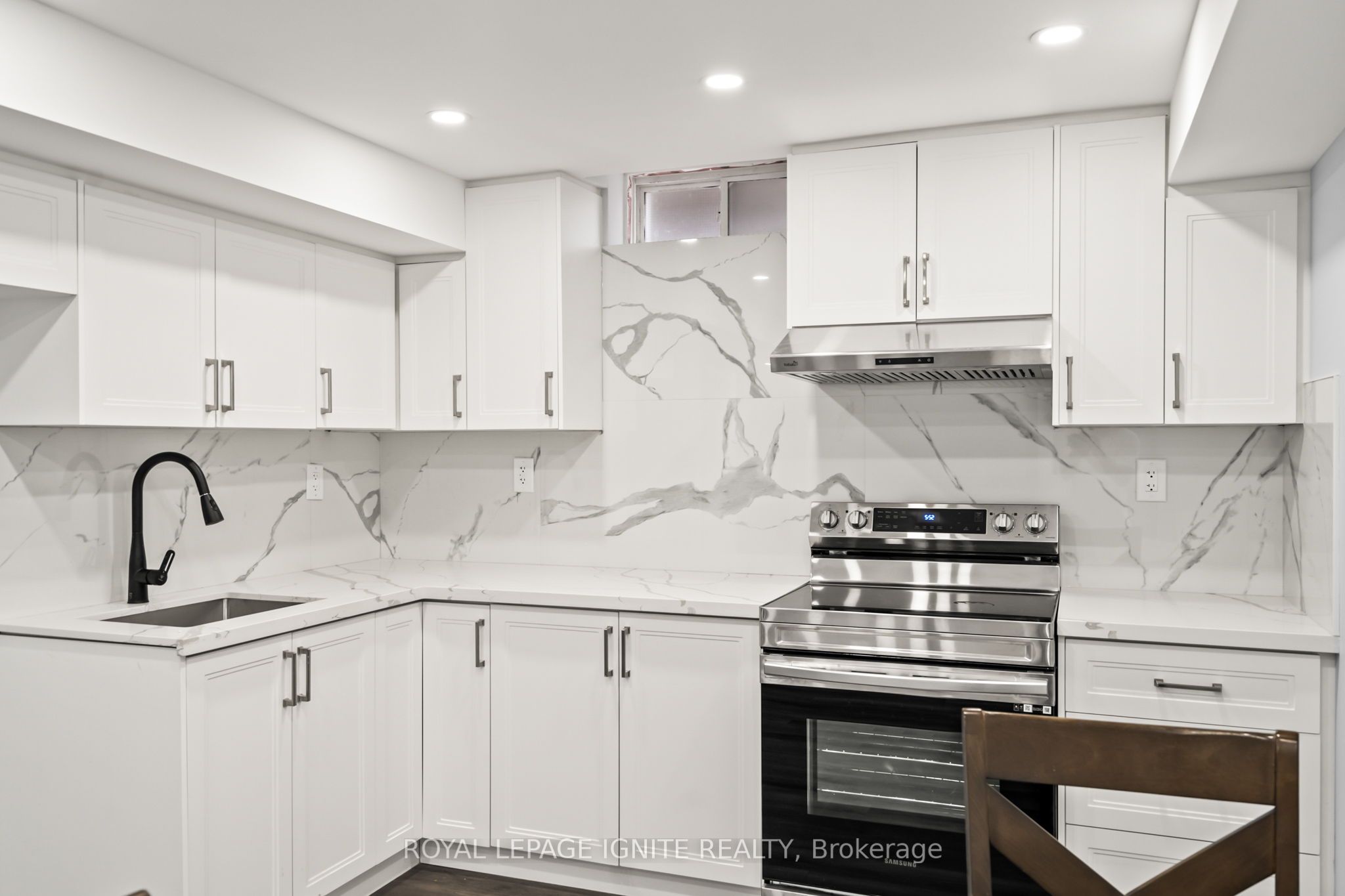 7 Vecchia Street Bsmt Property Photo 19
