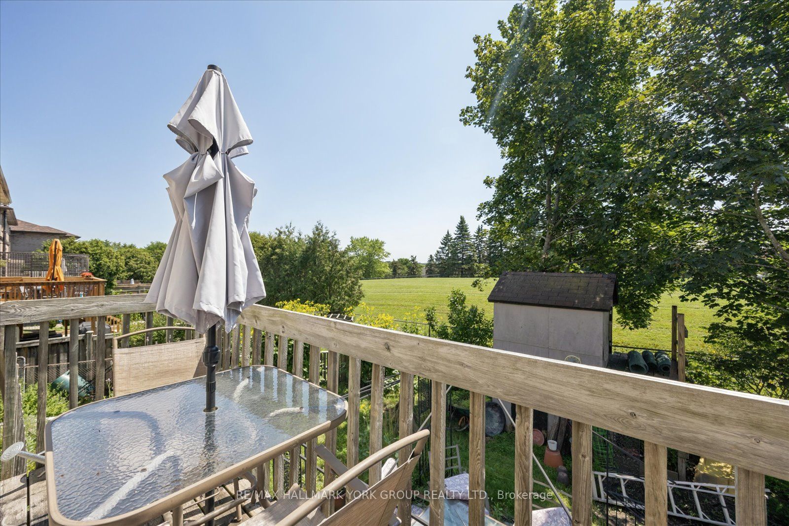 458 Chester Avenue Property Photo 40
