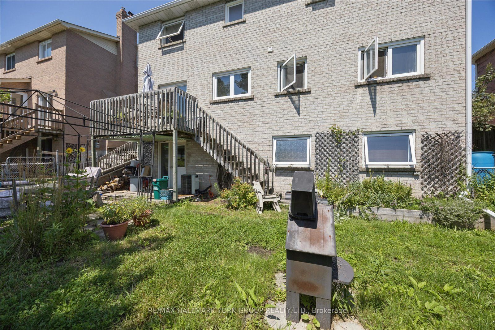 458 Chester Avenue Property Photo 44
