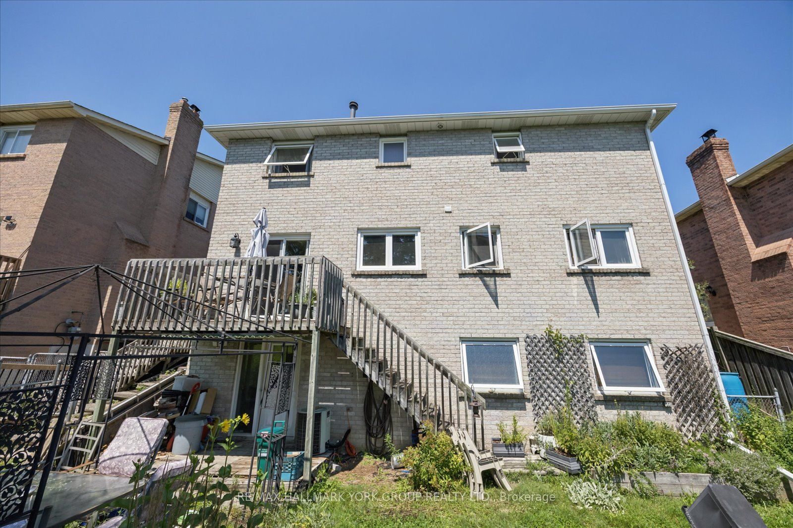 458 Chester Avenue Property Photo 45