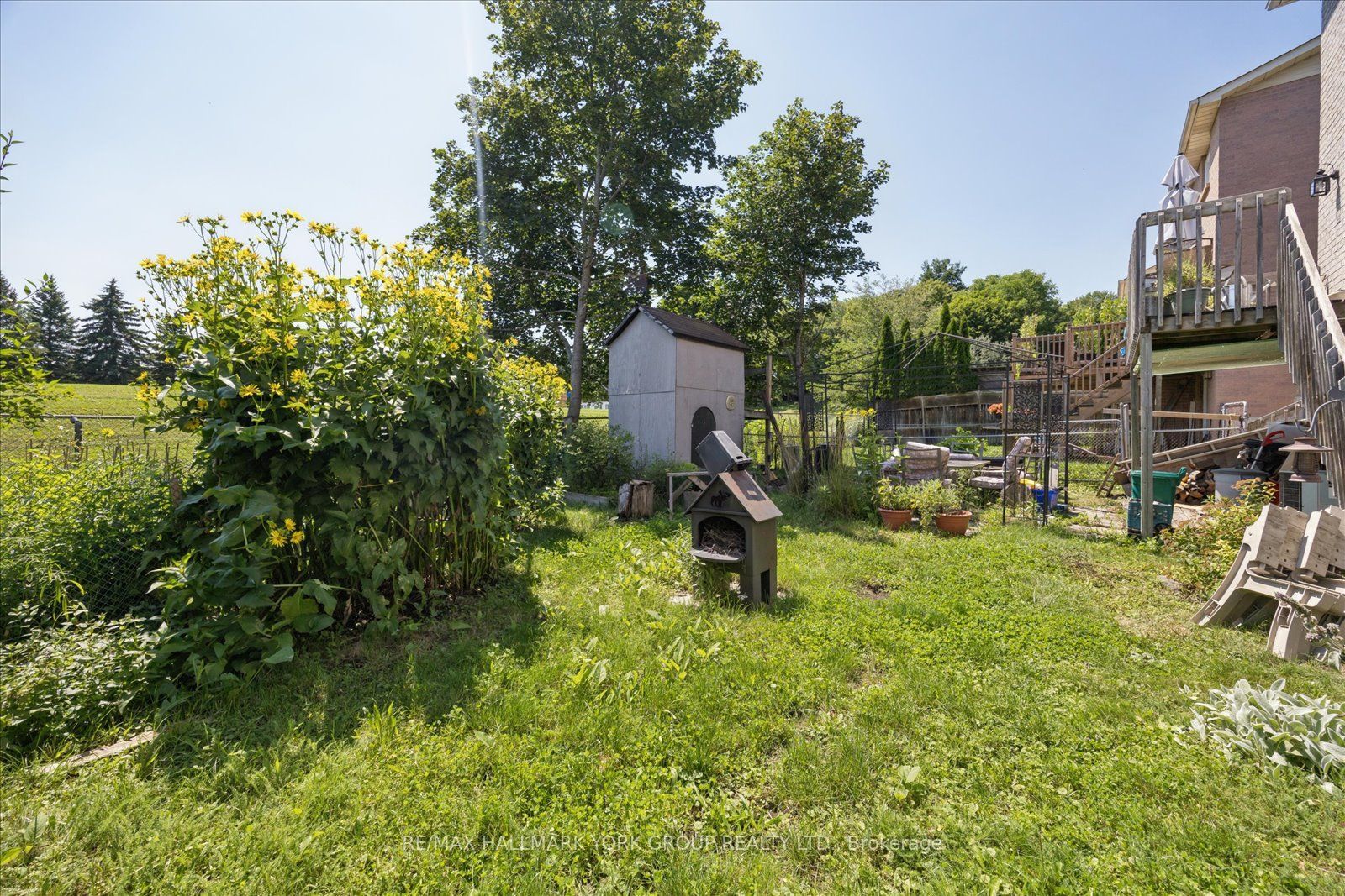 458 Chester Avenue Property Photo 46
