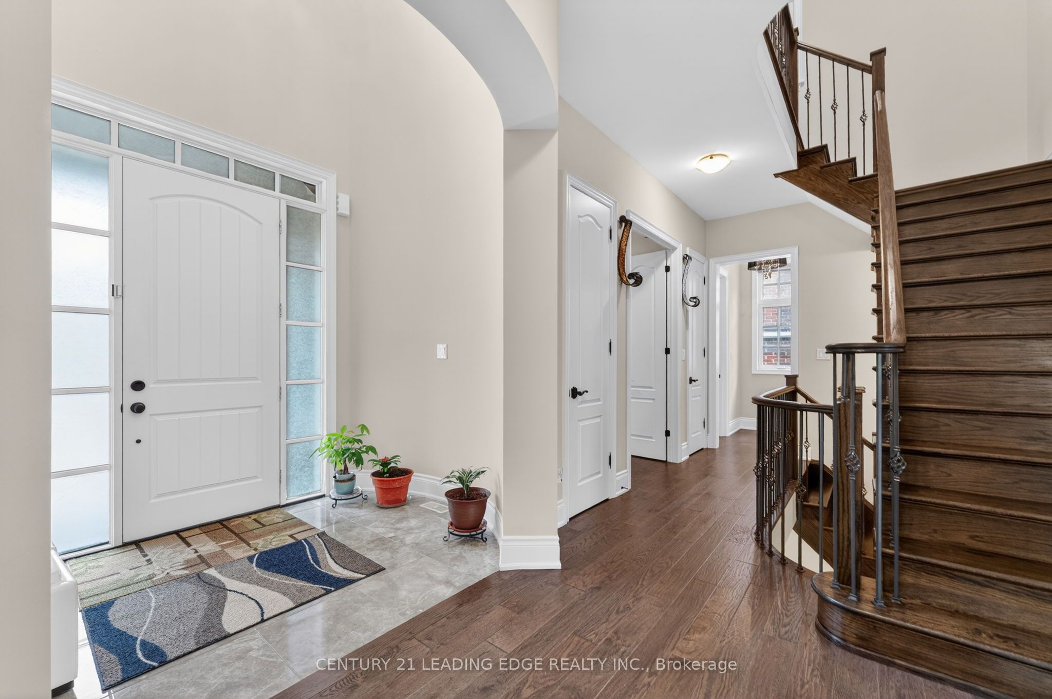 33 Stollery Pond Crescent Property Photo 8