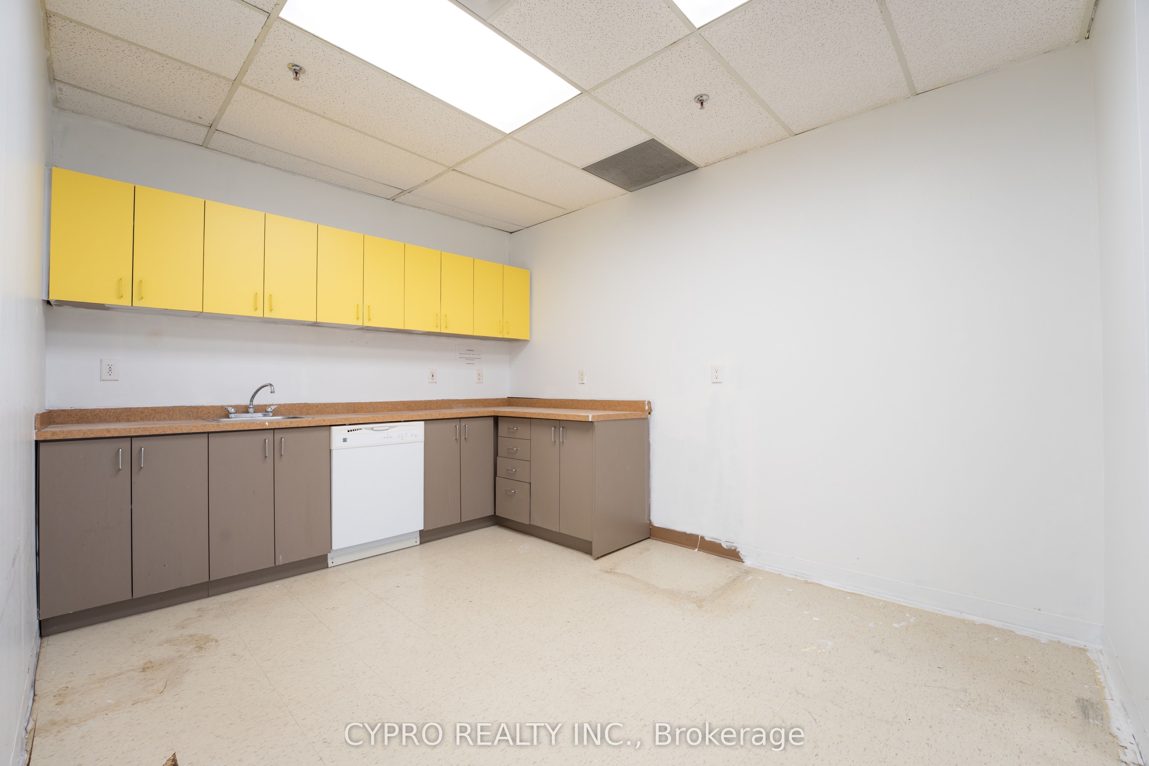 3190 Steeles Avenue E 305 Property Photo 14