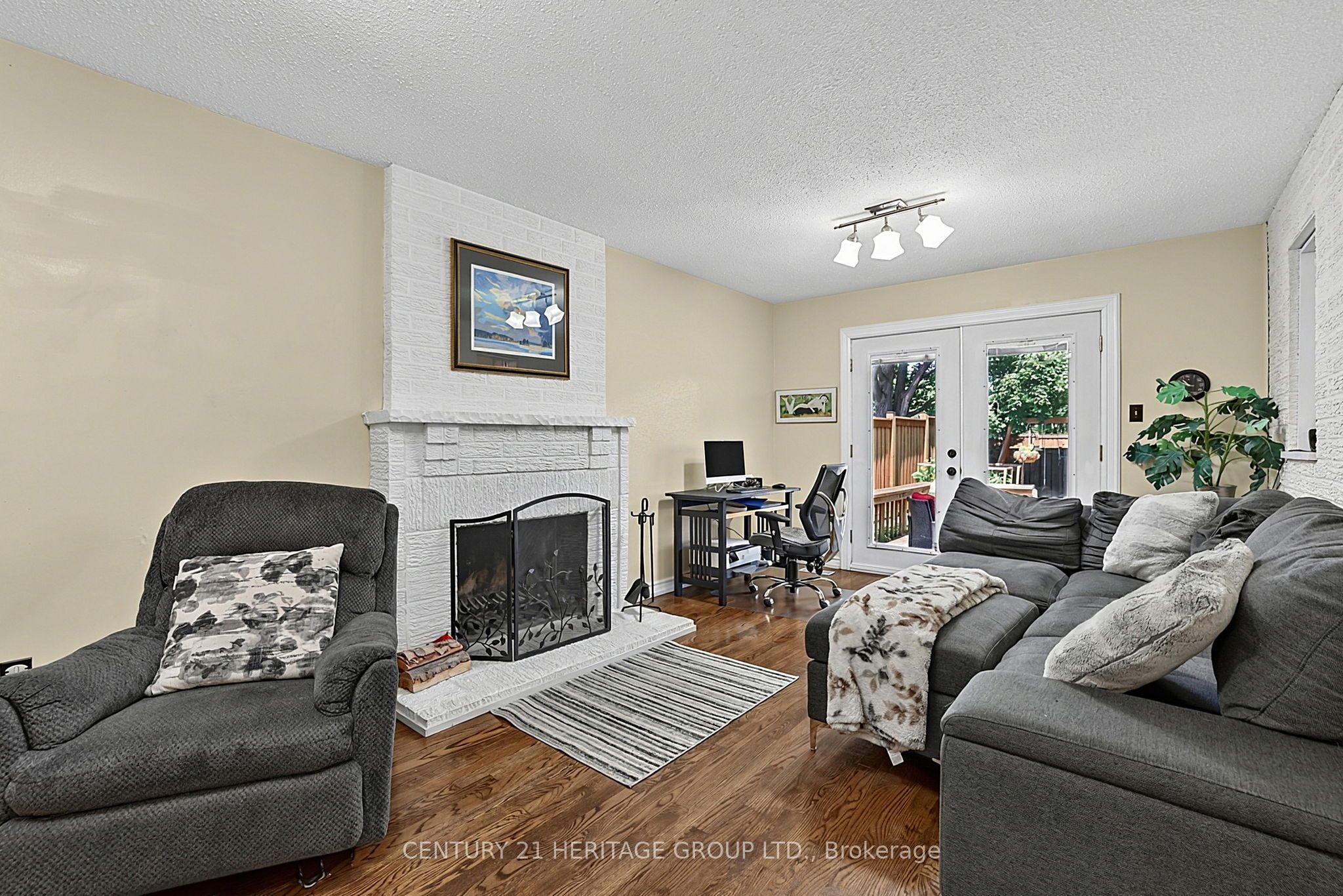 214 Lancaster Avenue Property Photo 15