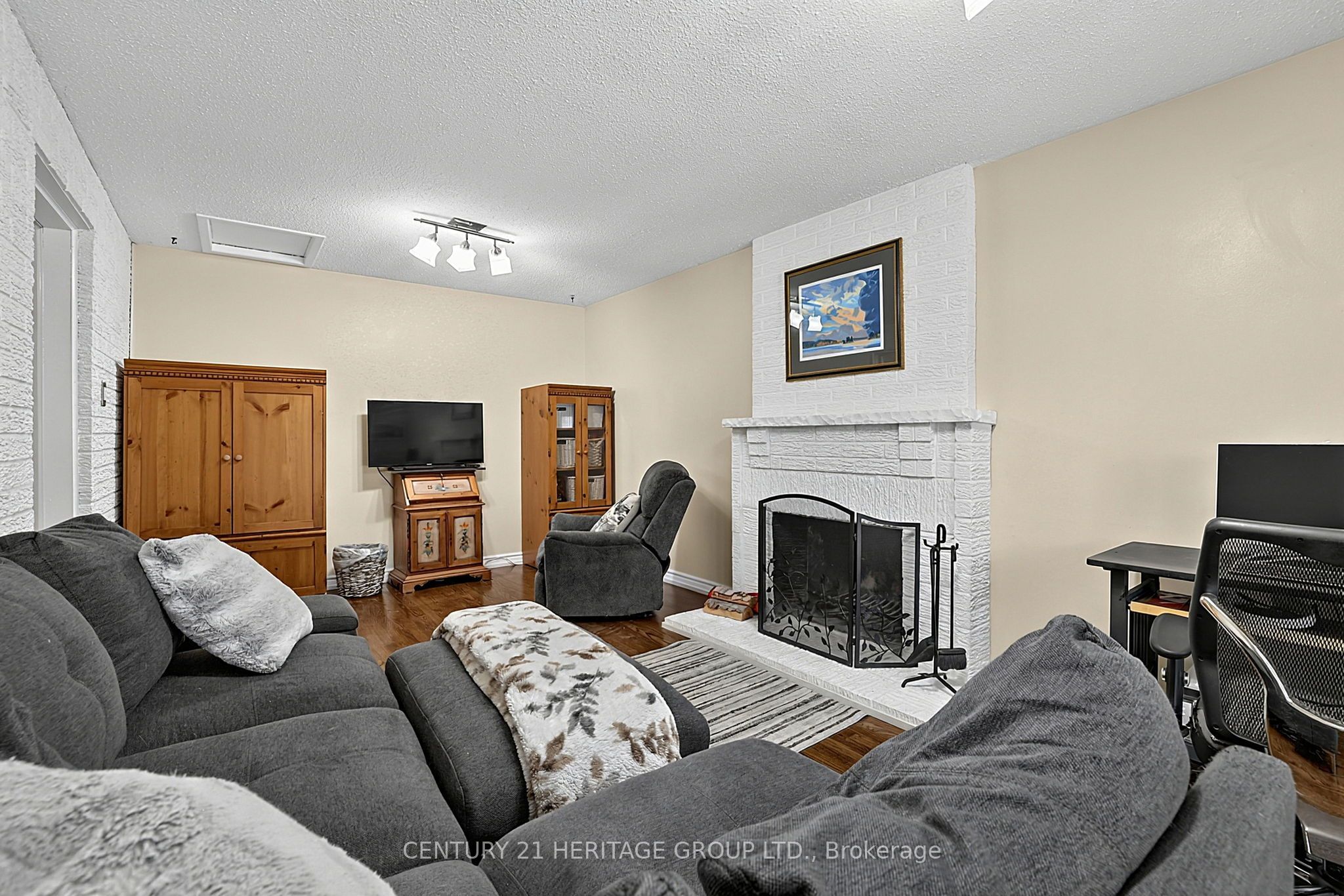 214 Lancaster Avenue Property Photo 16