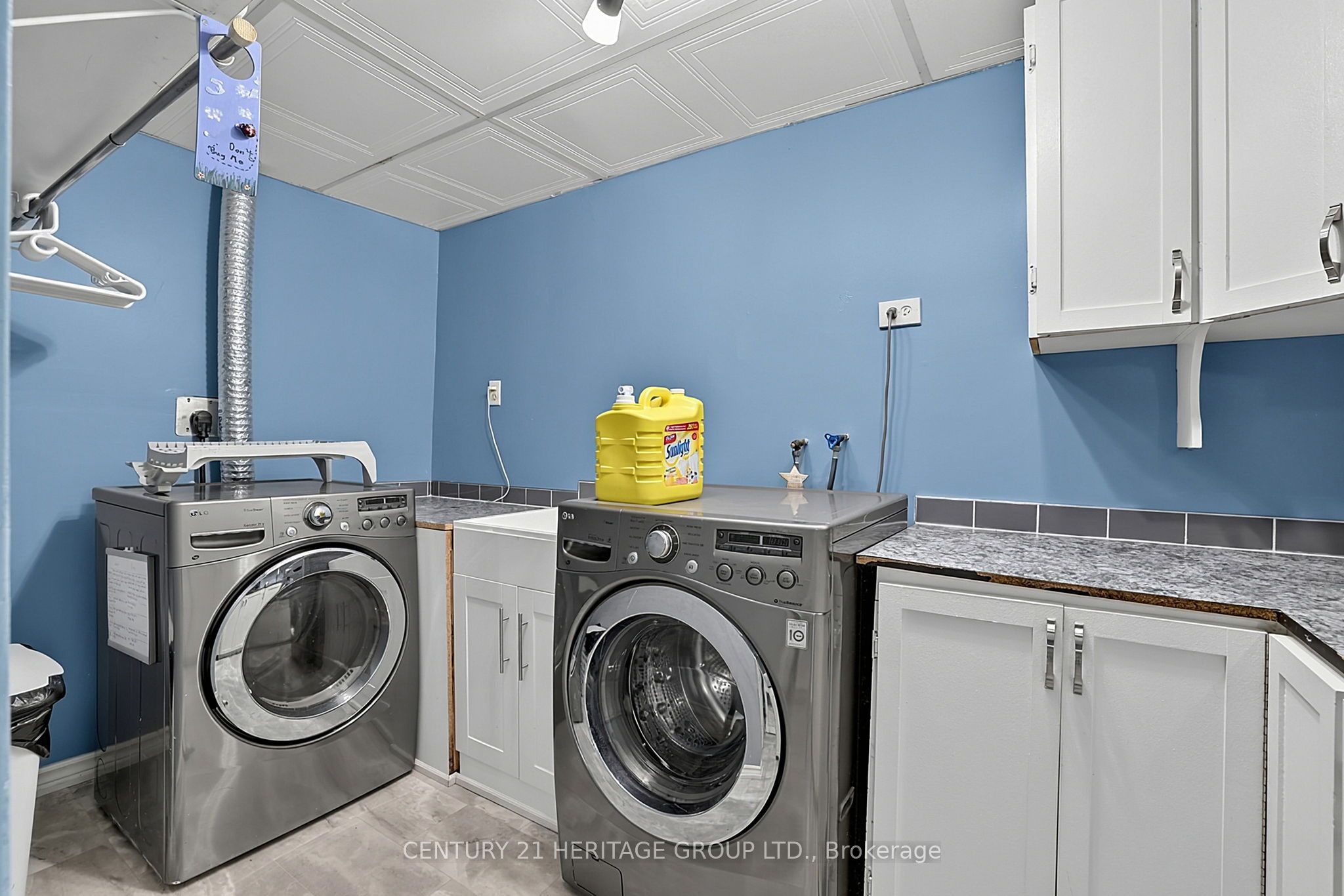 214 Lancaster Avenue Property Photo 29