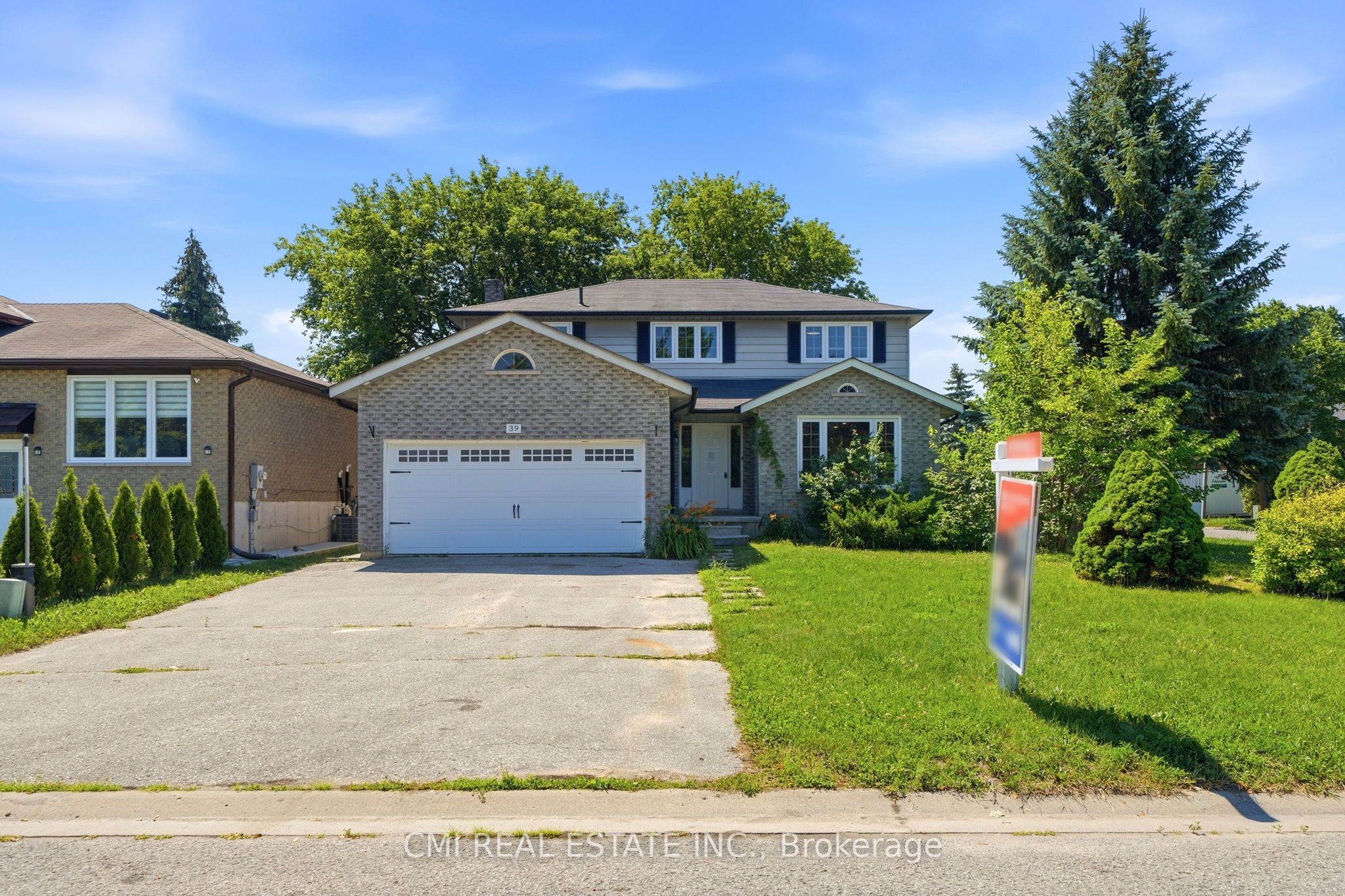 39 Camrose Drive Property Photo 2