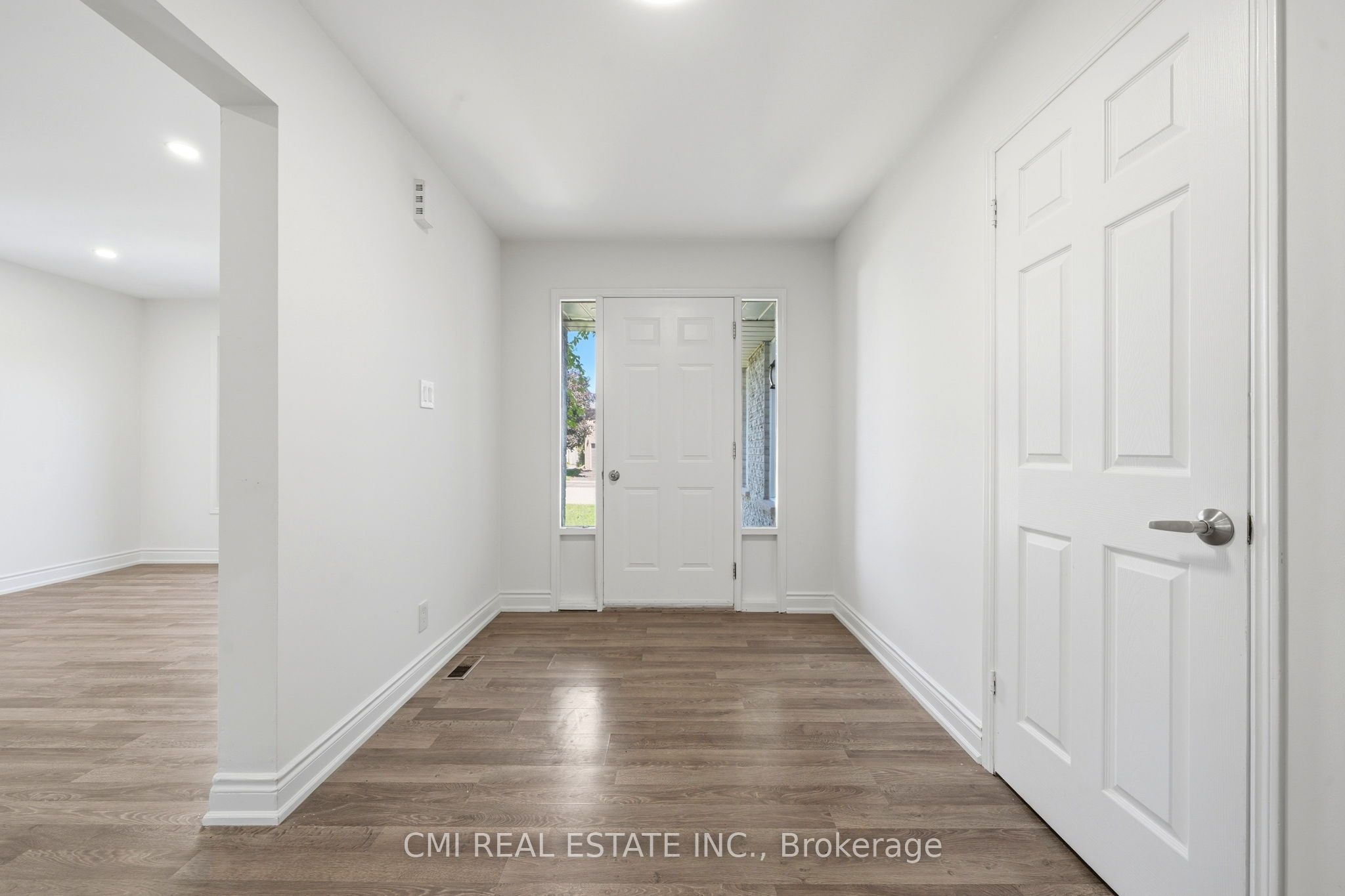 39 Camrose Drive Property Photo 6