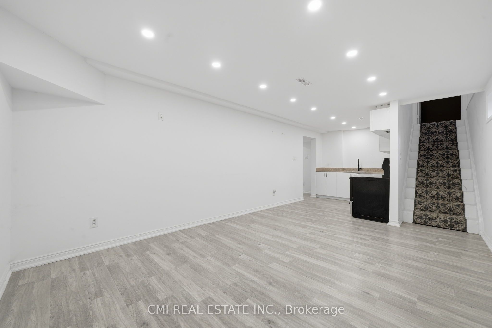 39 Camrose Drive Property Photo 29