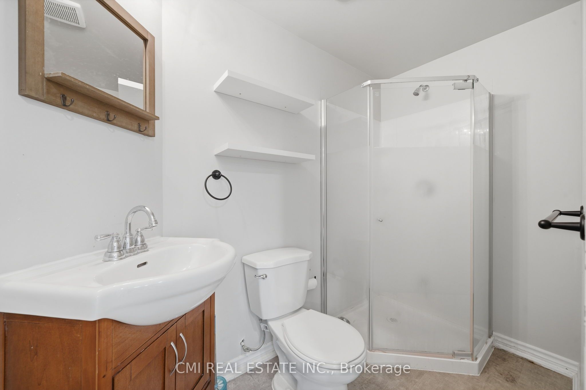 39 Camrose Drive Property Photo 34