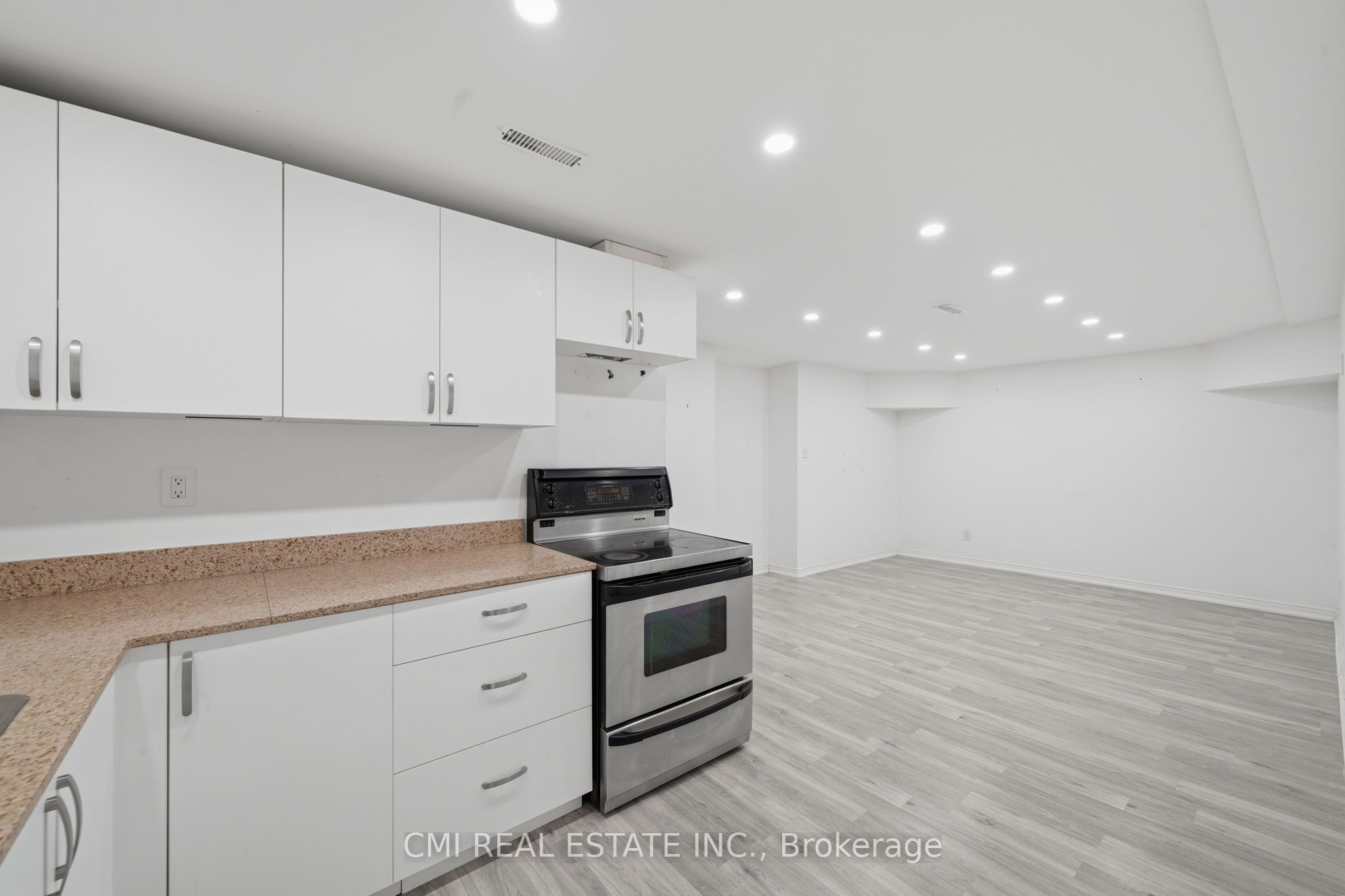 39 Camrose Drive Property Photo 35