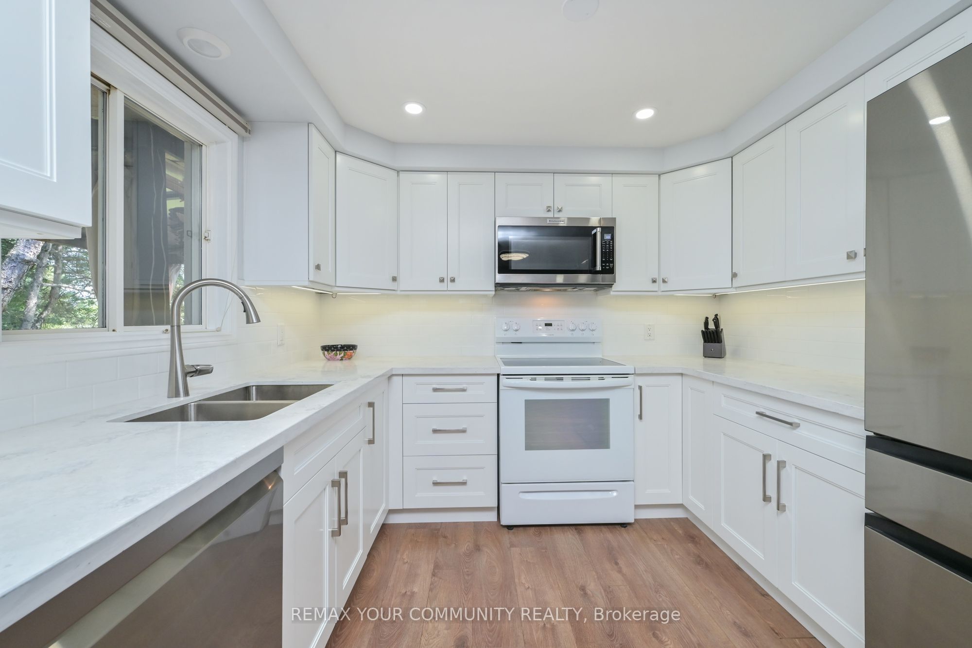 76 Tecumseth Pines Drive Property Photo 13