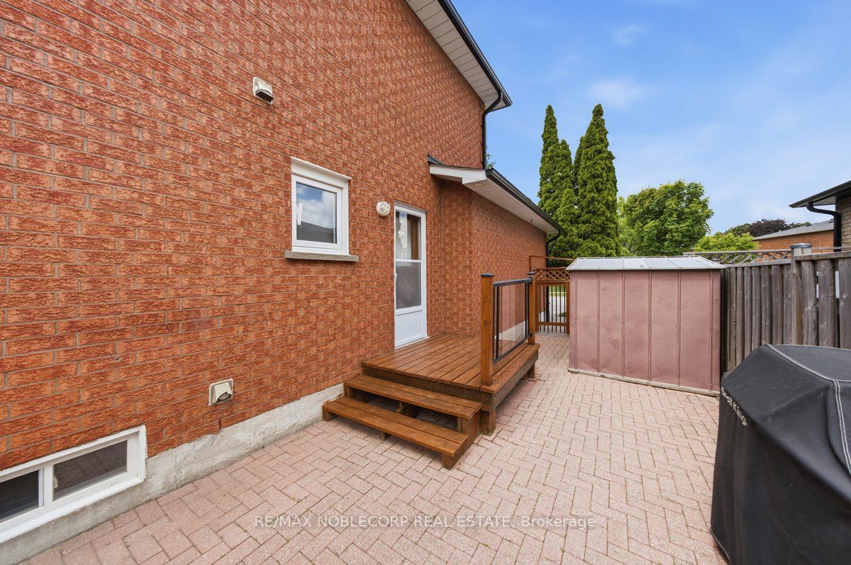 3 Castlehill Road Property Photo 43
