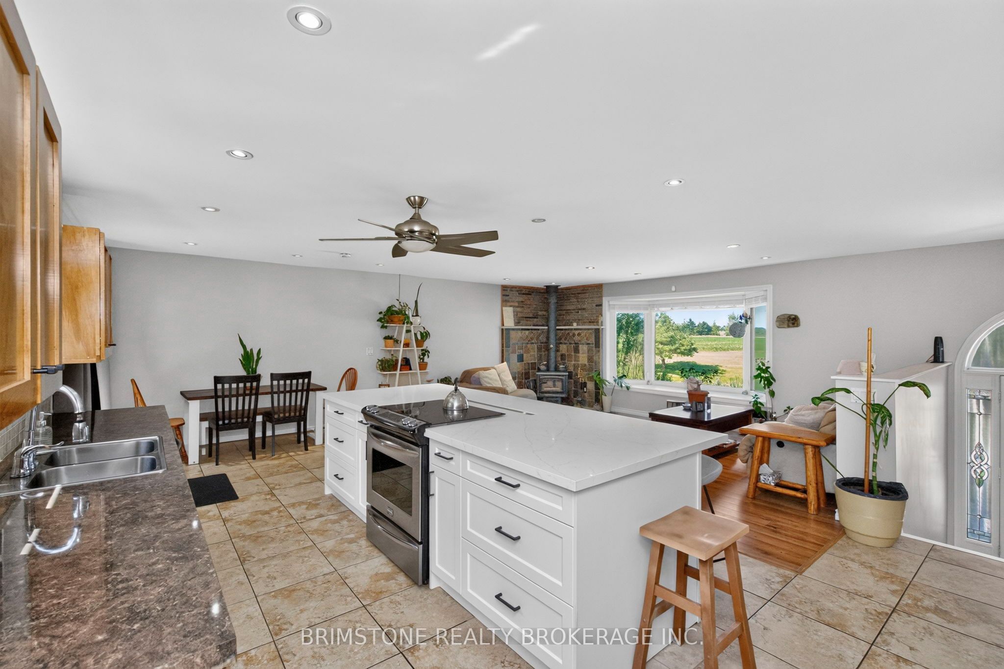 8231 56 County Road Property Photo 11