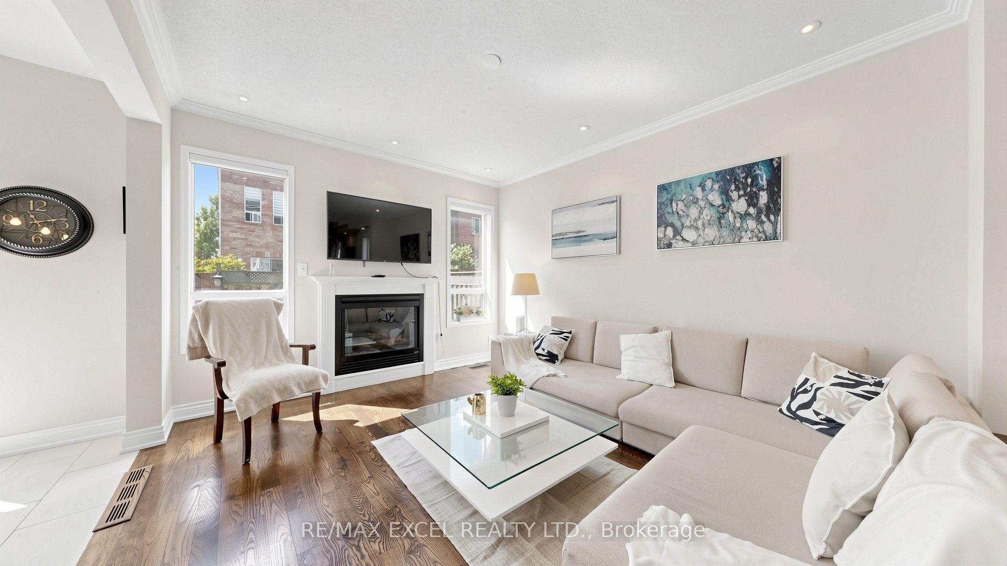 29 Bentwood Crescent Property Photo 3
