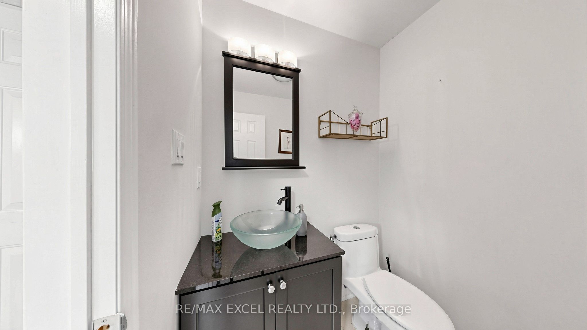 29 Bentwood Crescent Property Photo 16