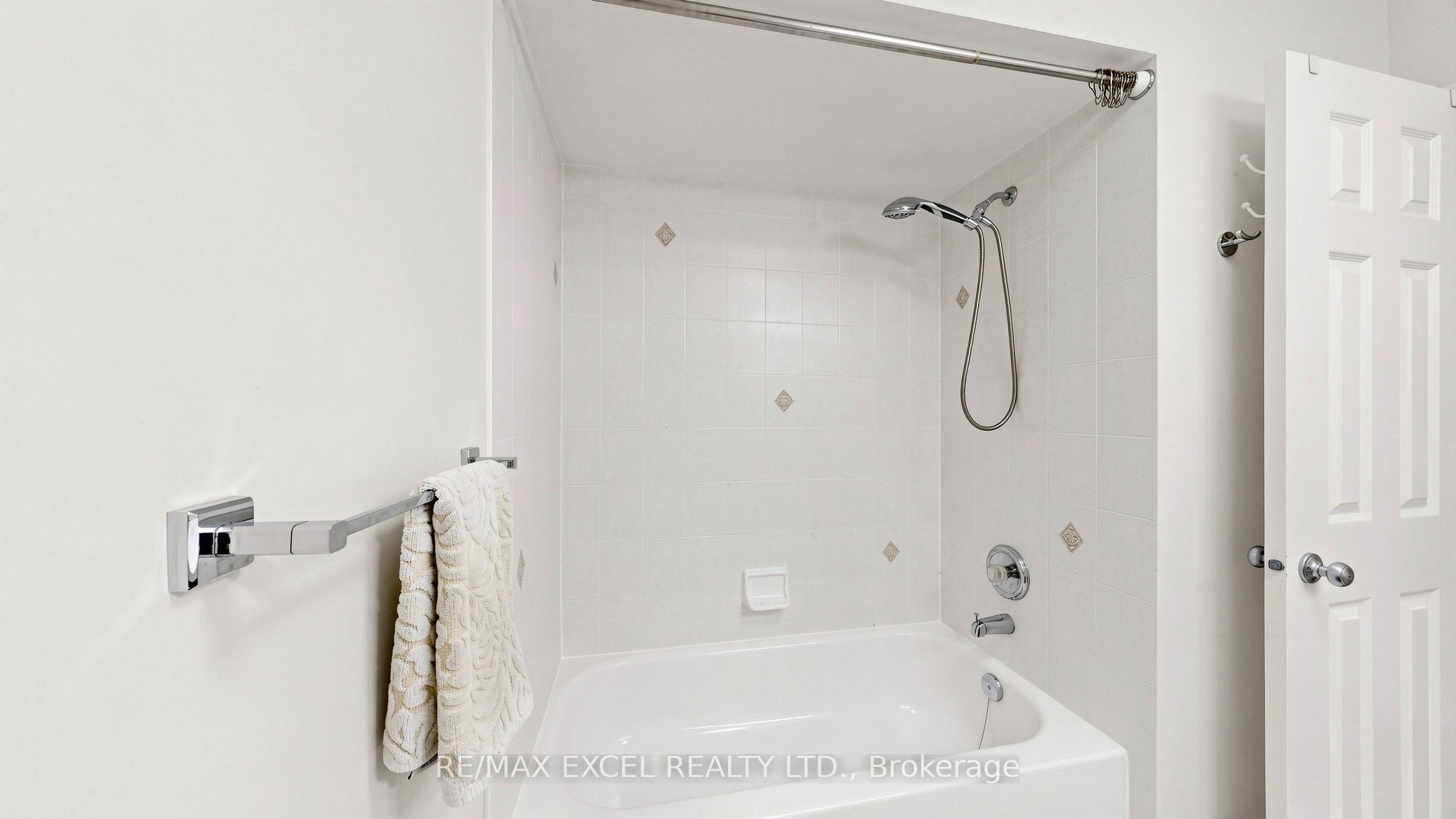 29 Bentwood Crescent Property Photo 34