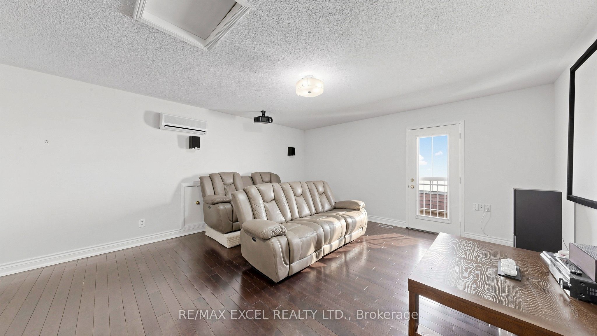 29 Bentwood Crescent Property Photo 37