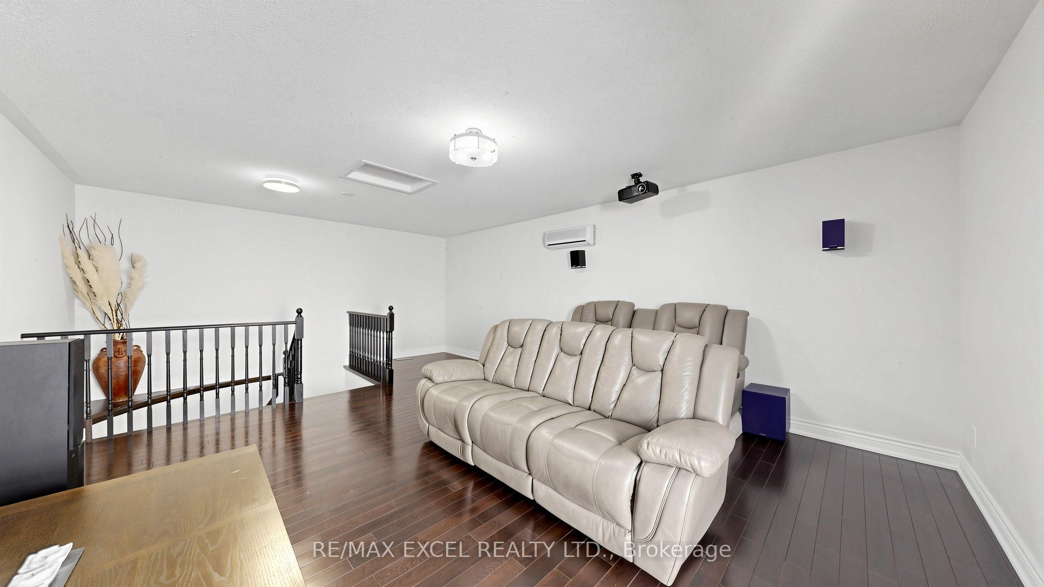 29 Bentwood Crescent Property Photo 38