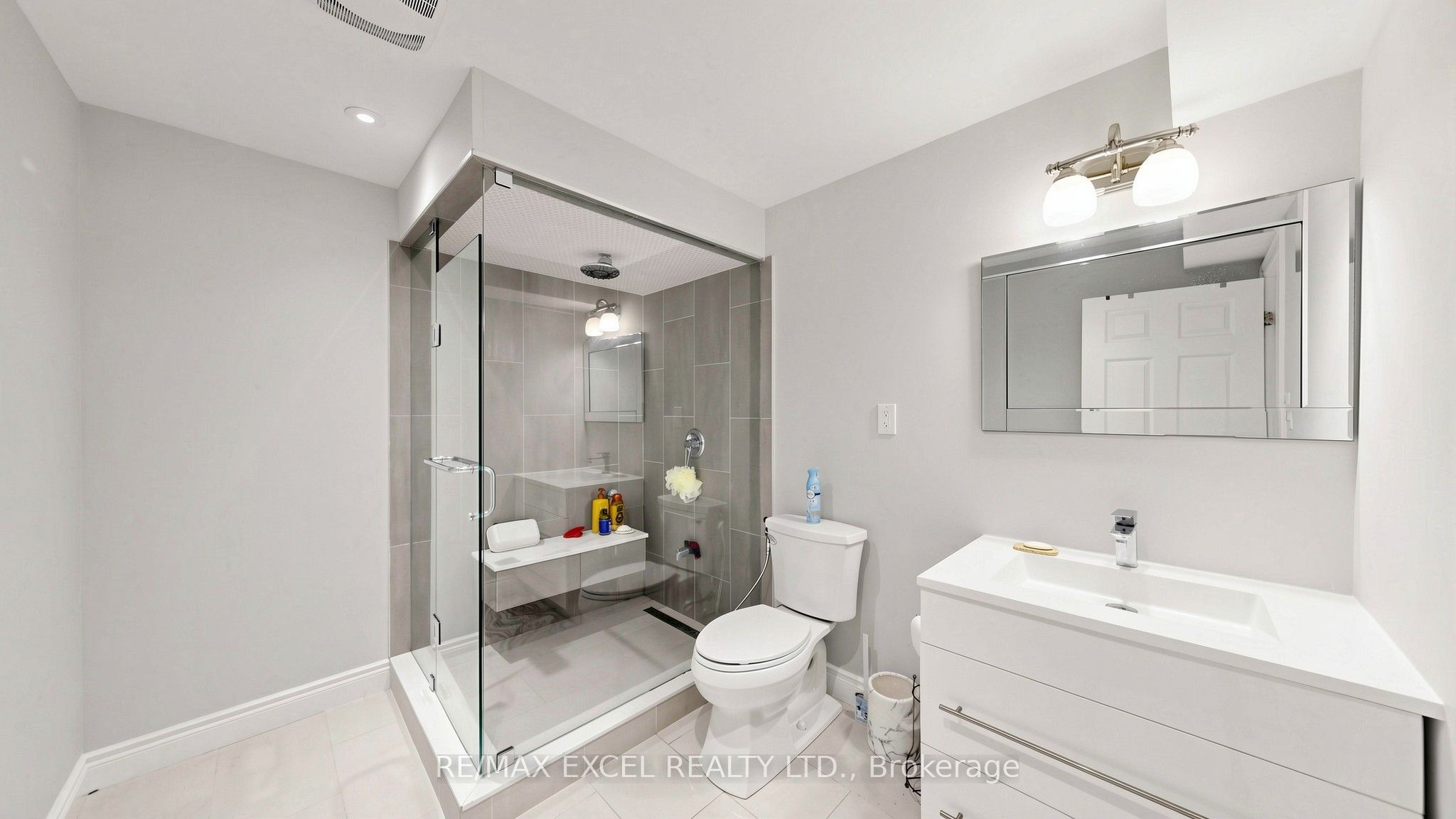 29 Bentwood Crescent Property Photo 47