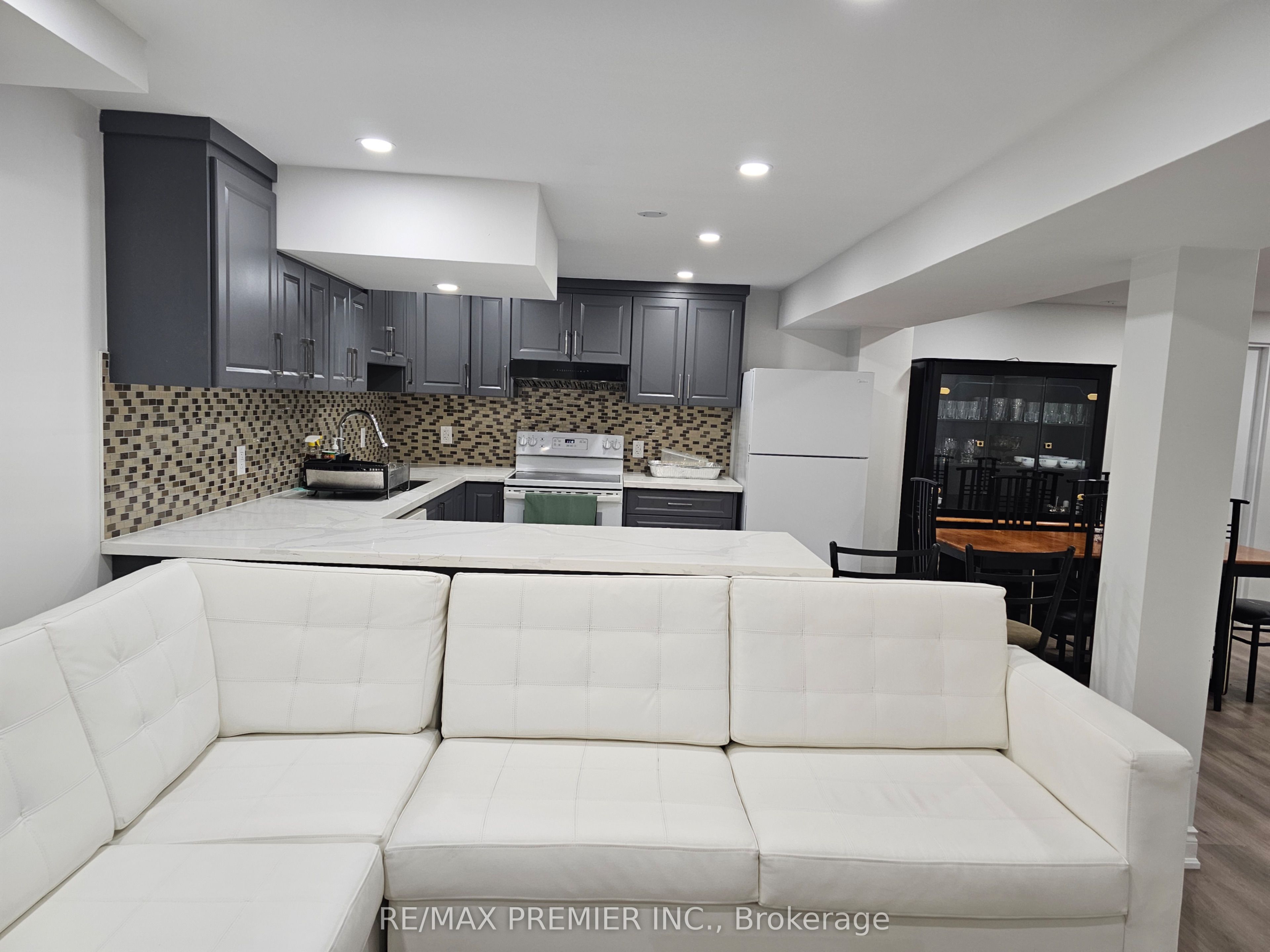 16 Vineyard Court B - Basement Property Photo 7