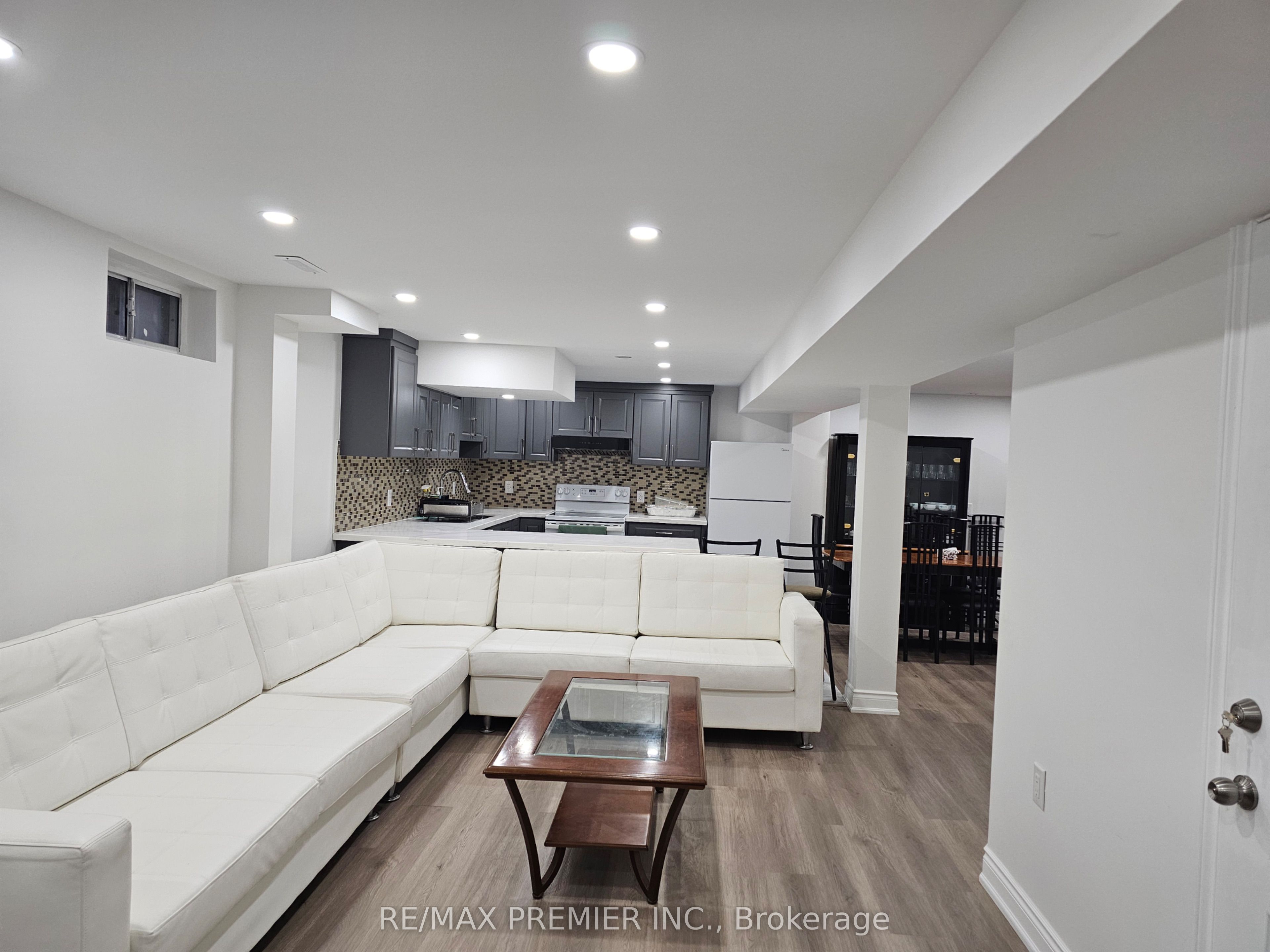 16 Vineyard Court B - Basement Property Photo 10