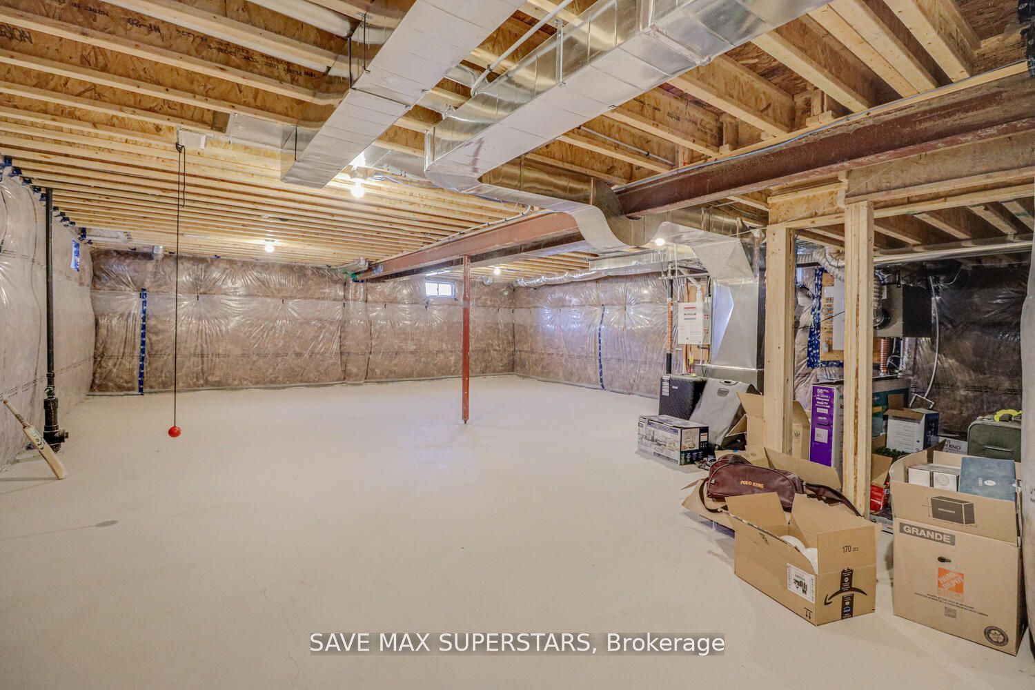 1537 Harker Street Property Photo 45