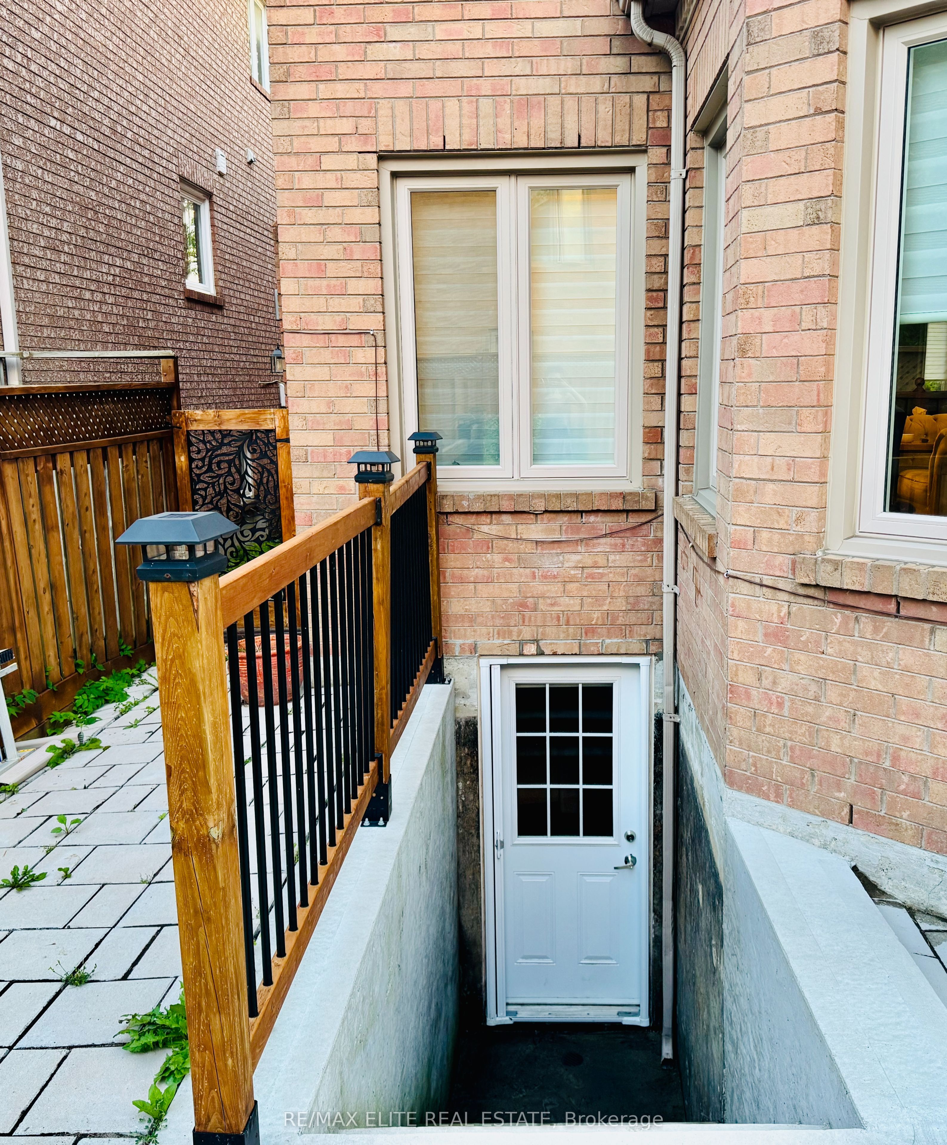 169 Larratt Lane BASEMENT Property Photo 1