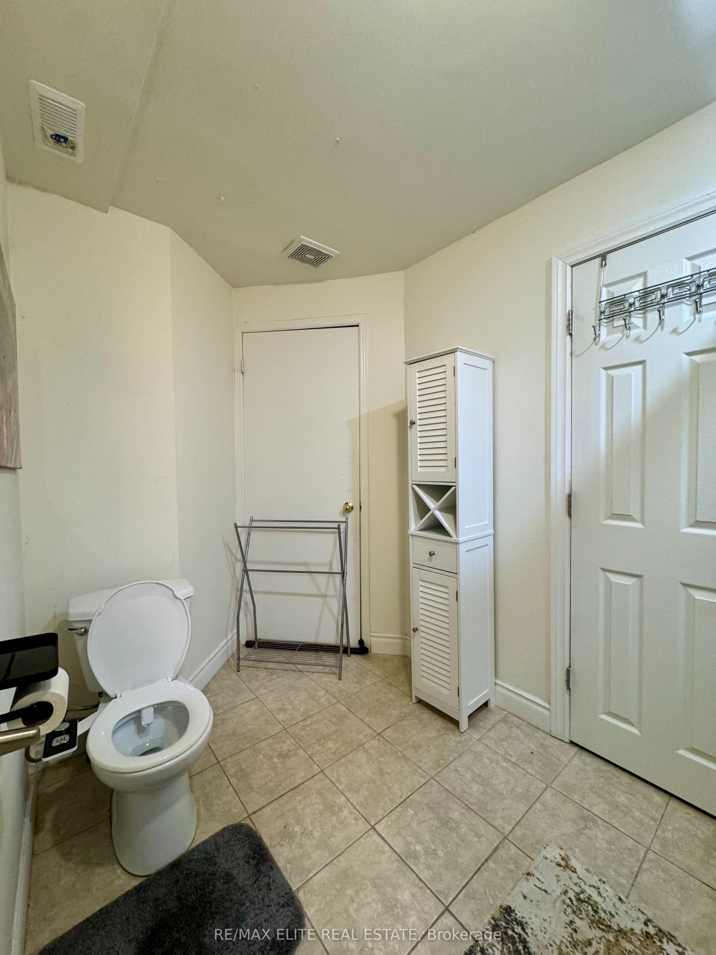 169 Larratt Lane Basement Property Photo 14