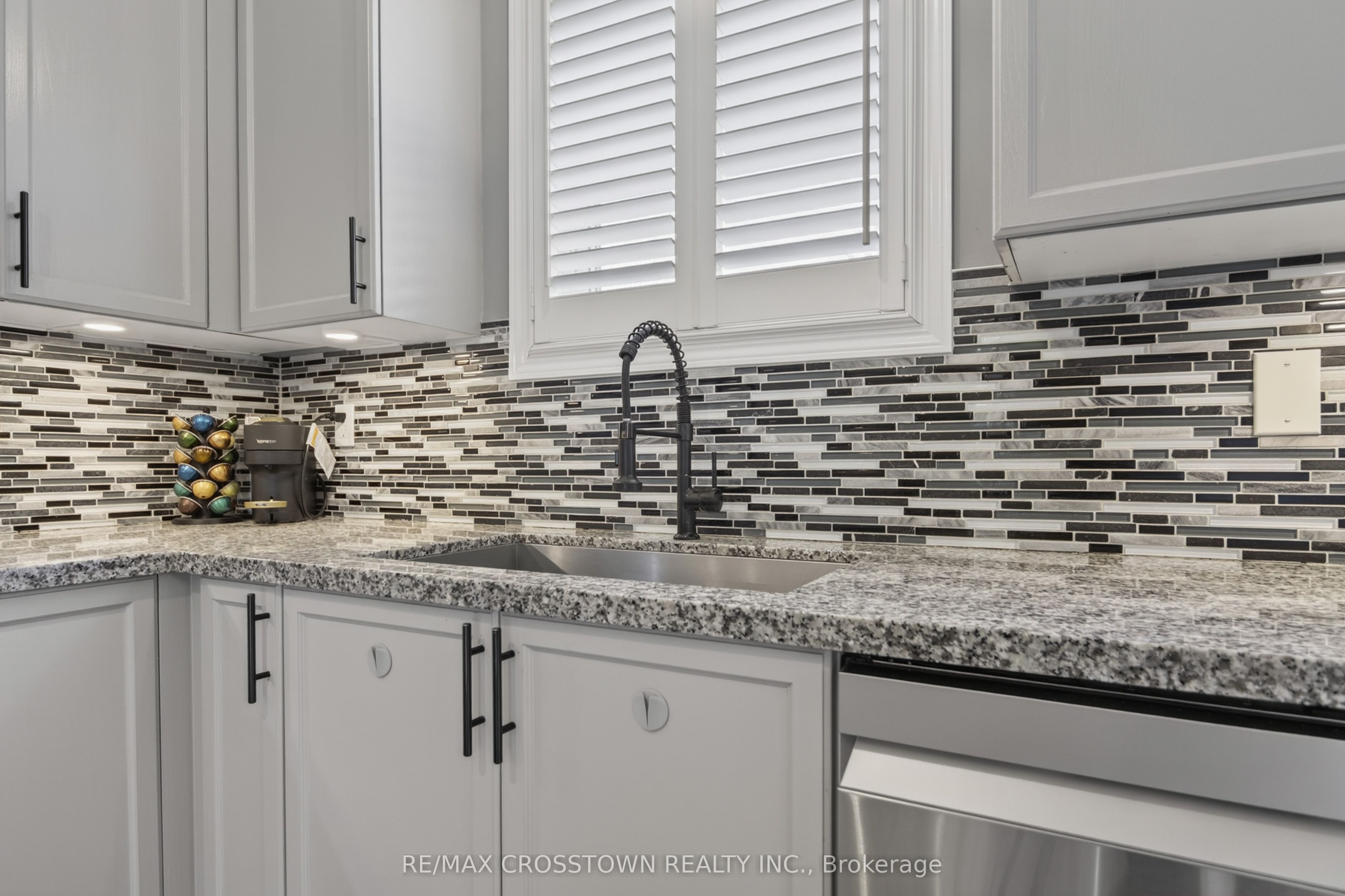 2197 Batters Loop Property Photo 21