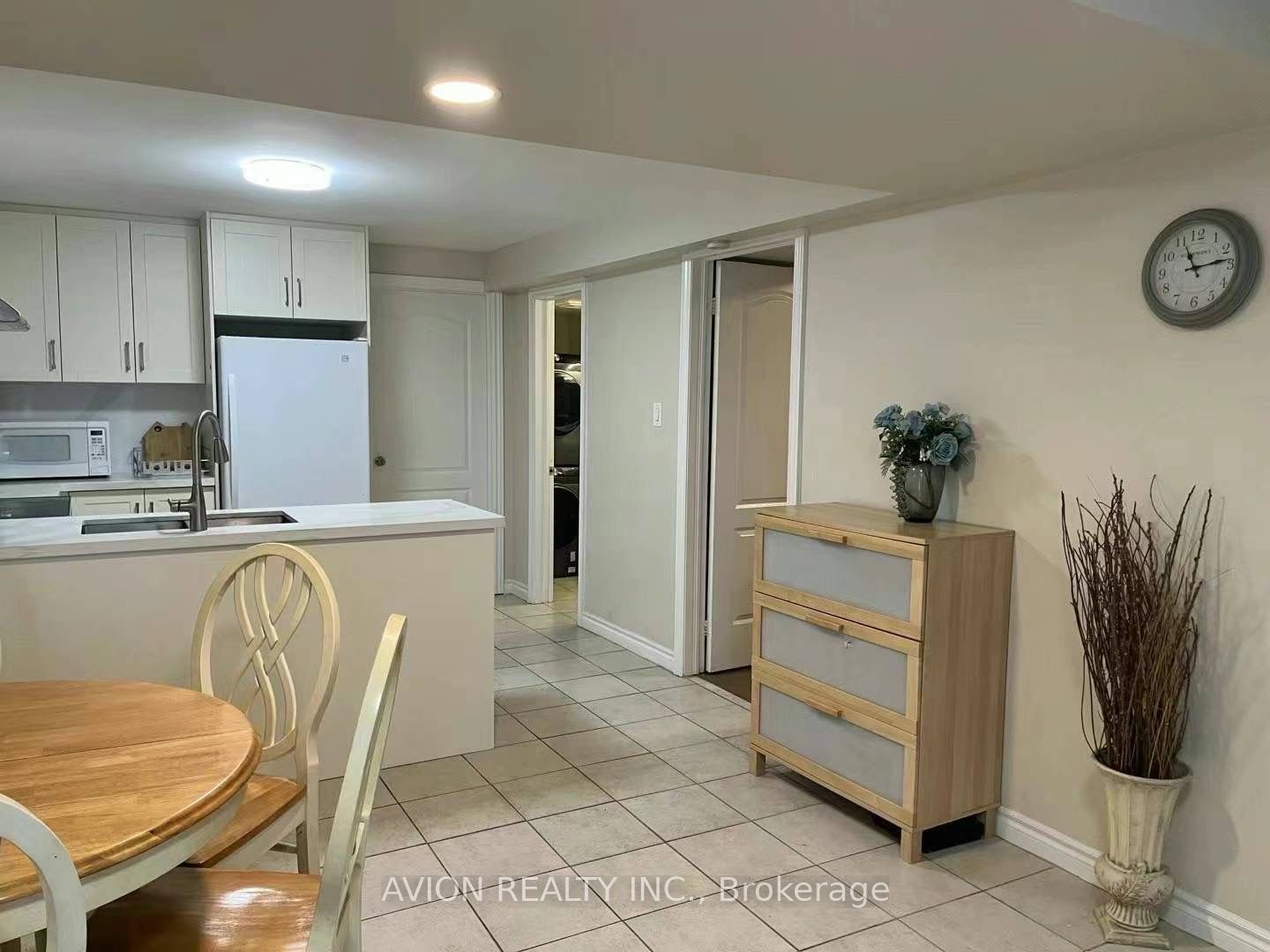 32 Manorheights Street Property Photo 6