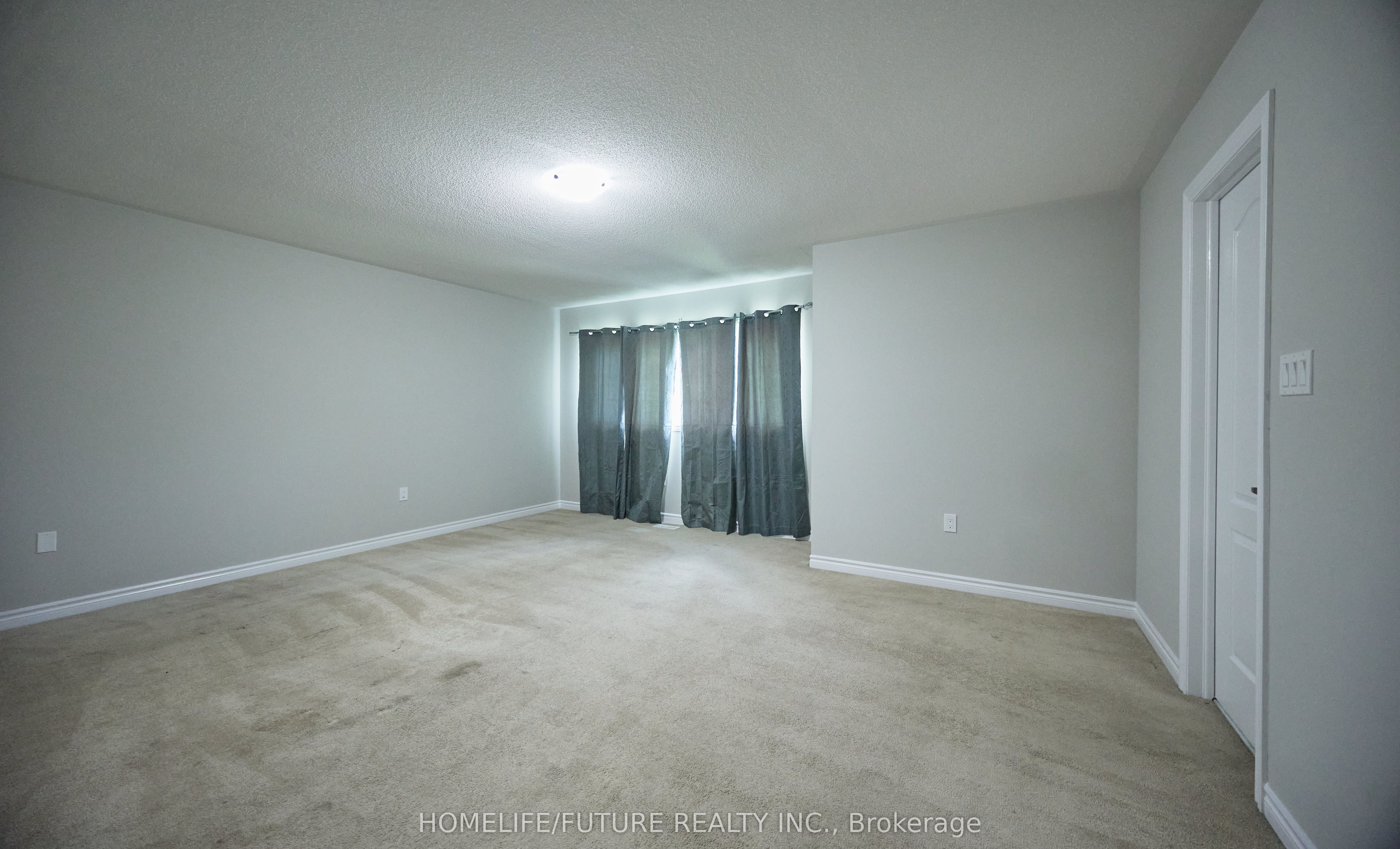 44 Terry Clayton Avenue Property Photo 29