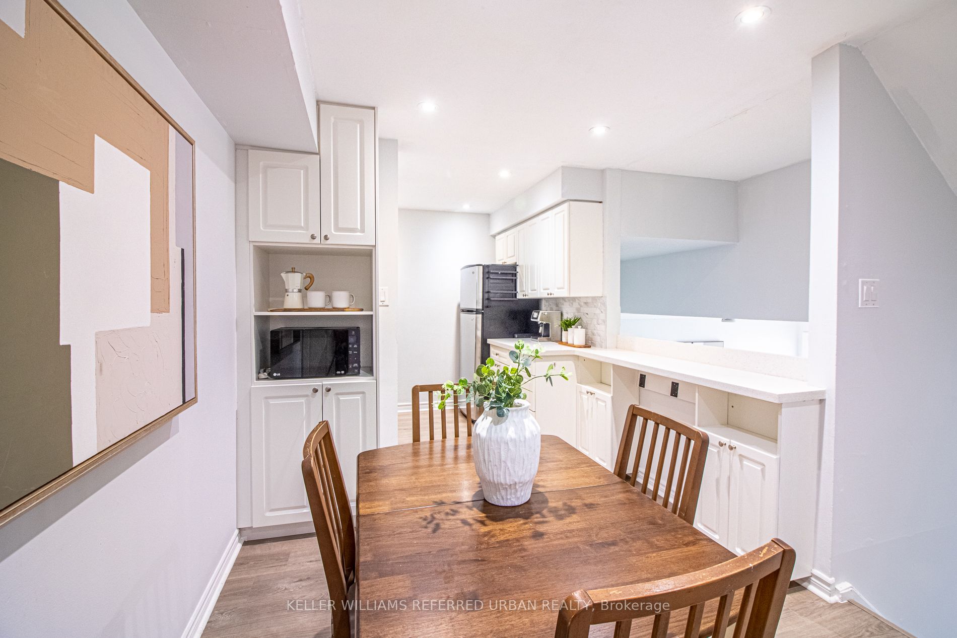 60 Springfair Avenue Property Photo 11