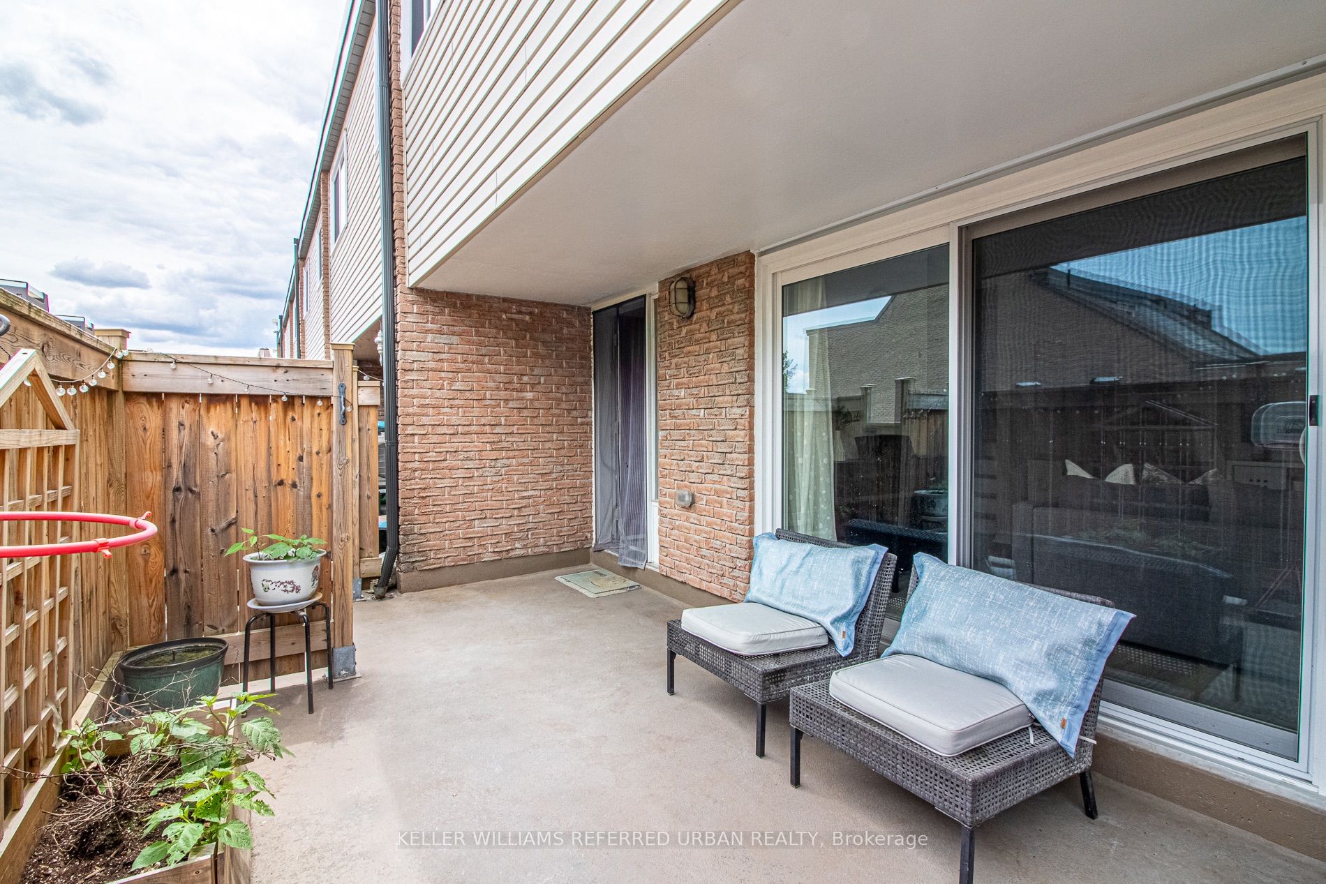60 Springfair Avenue Property Photo 24