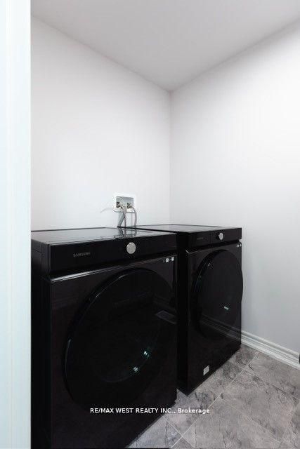 31 Frederick Taylor Way Property Photo 24