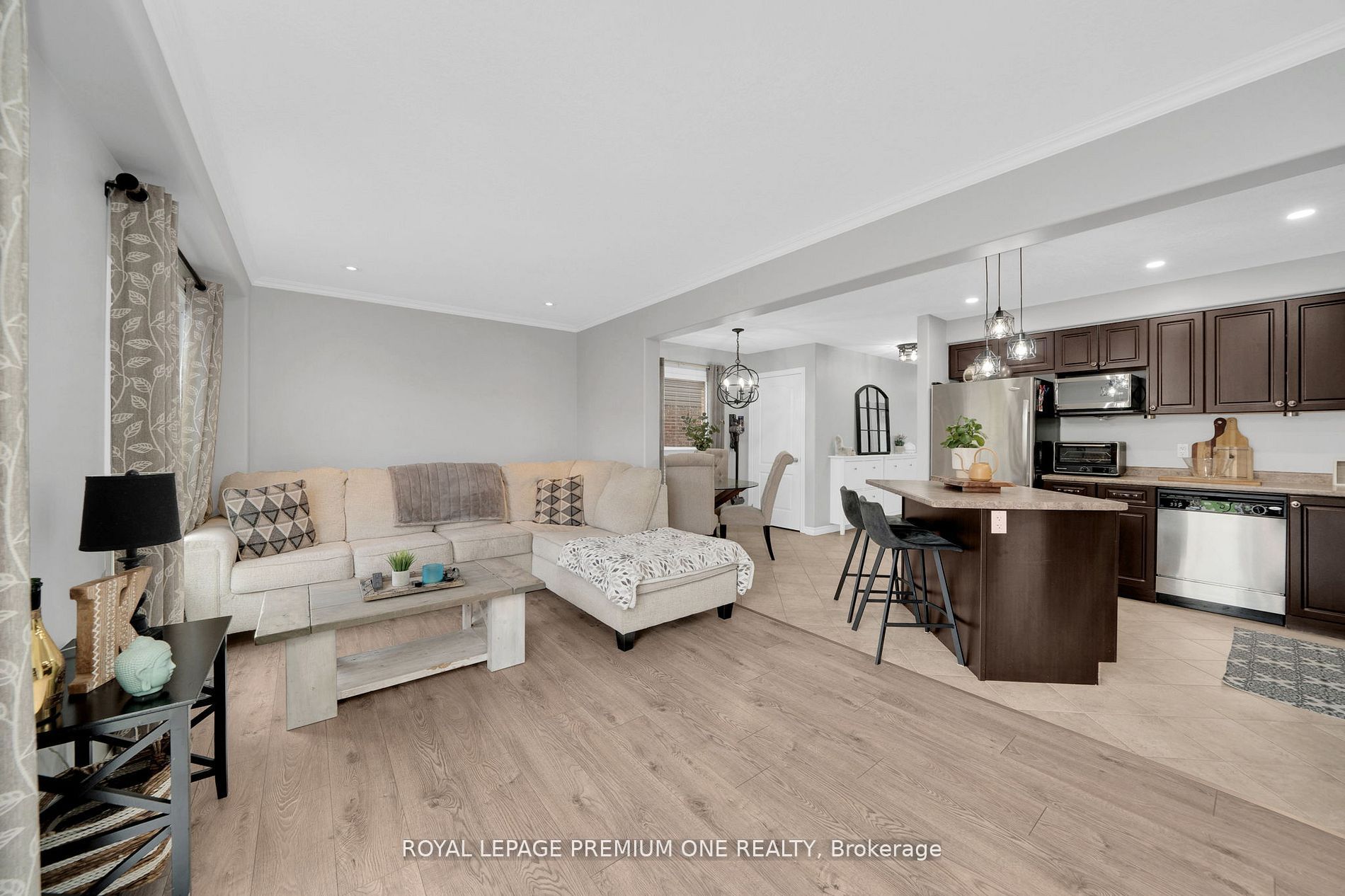 31 Stevenson Street Property Photo 17